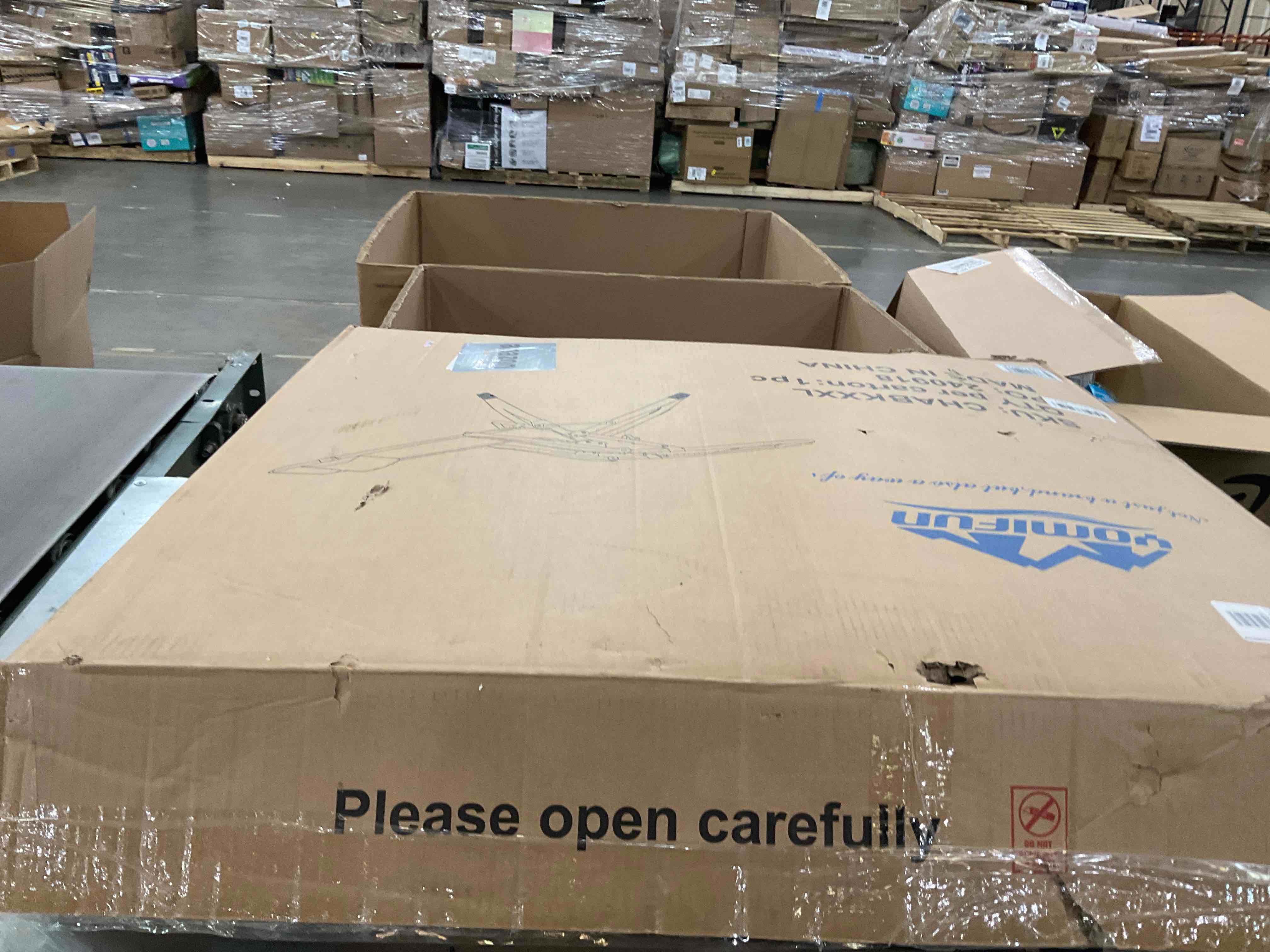 https://s3.amazonaws.com/lotting-images-prod/bidfta/PPE2565328_1744818752728.jpeg