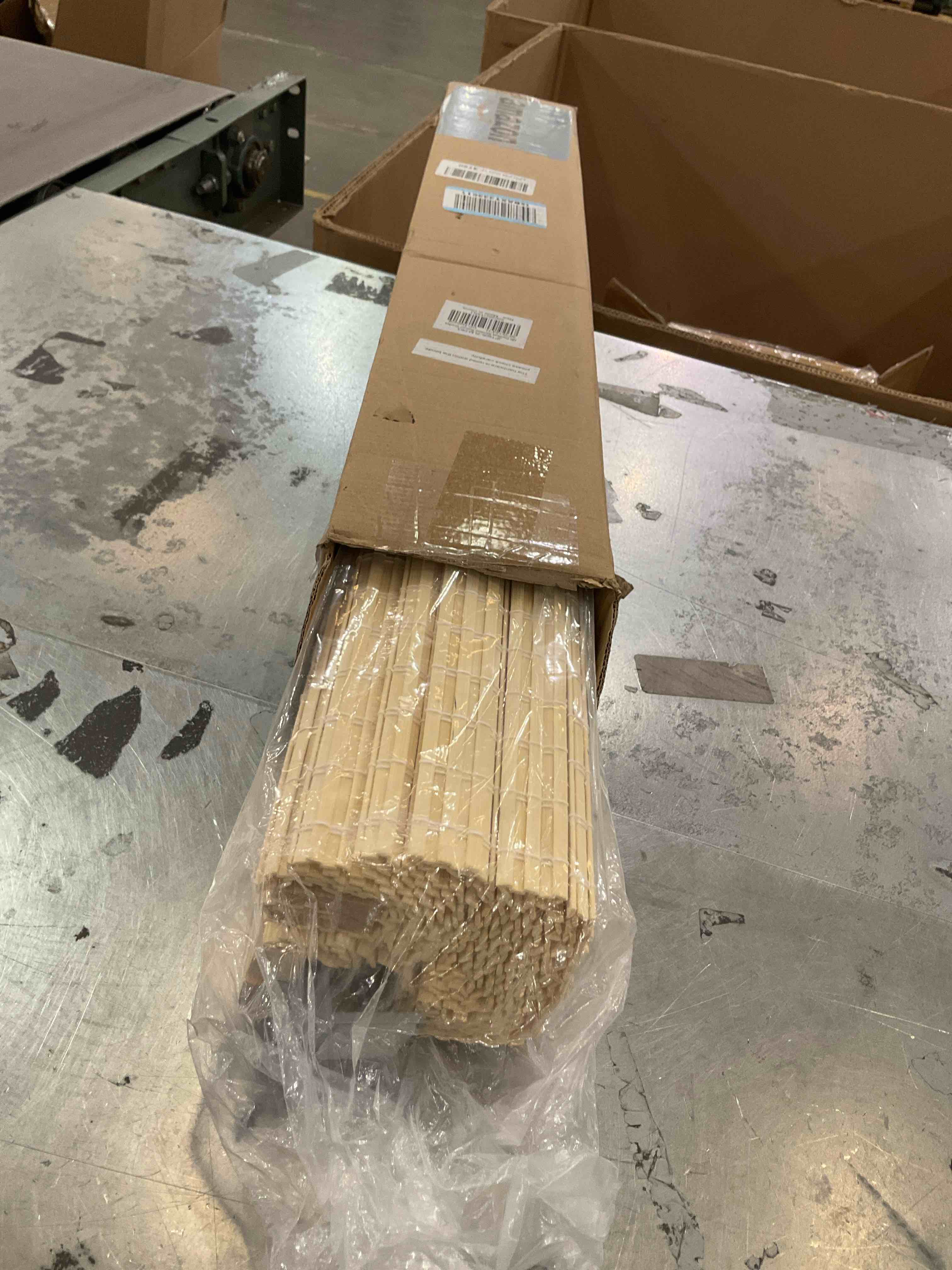 https://s3.amazonaws.com/lotting-images-prod/bidfta/PPE2565379_1744823578466.jpeg