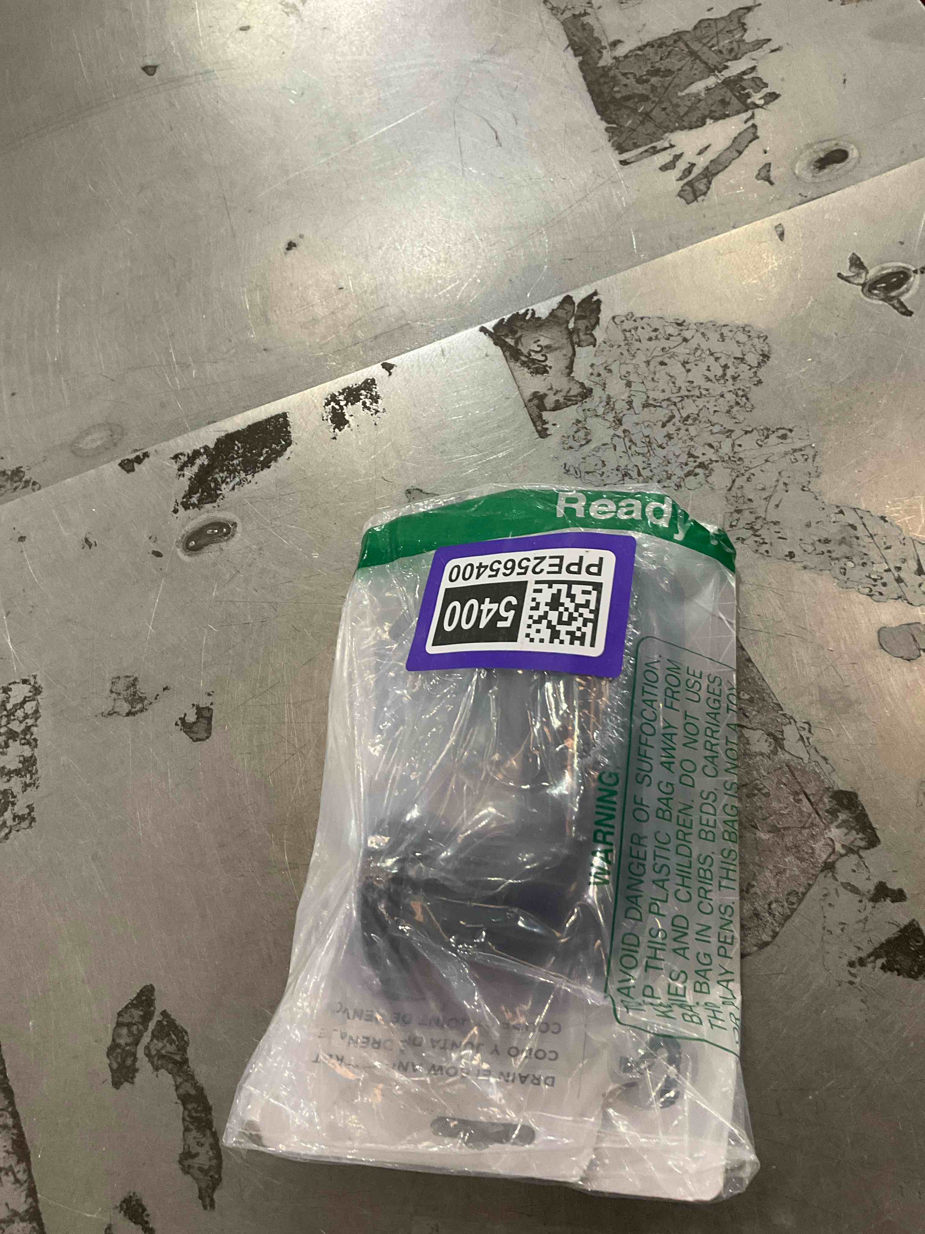 https://s3.amazonaws.com/lotting-images-prod/bidfta/PPE2565400_1744822799881.jpeg