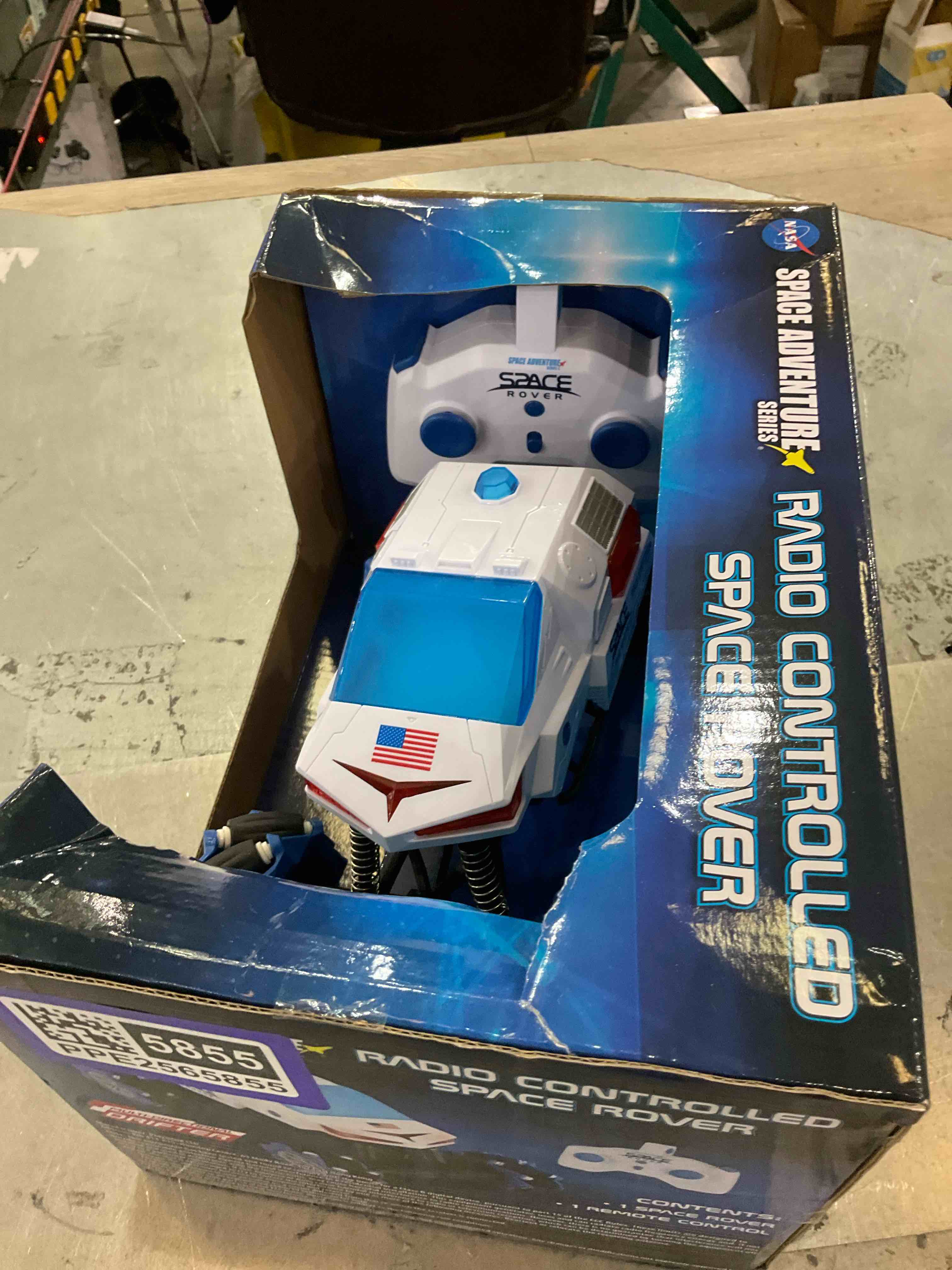 Space Adventure PT63201 Radio Control Space Rover Toy for Space Aircraft