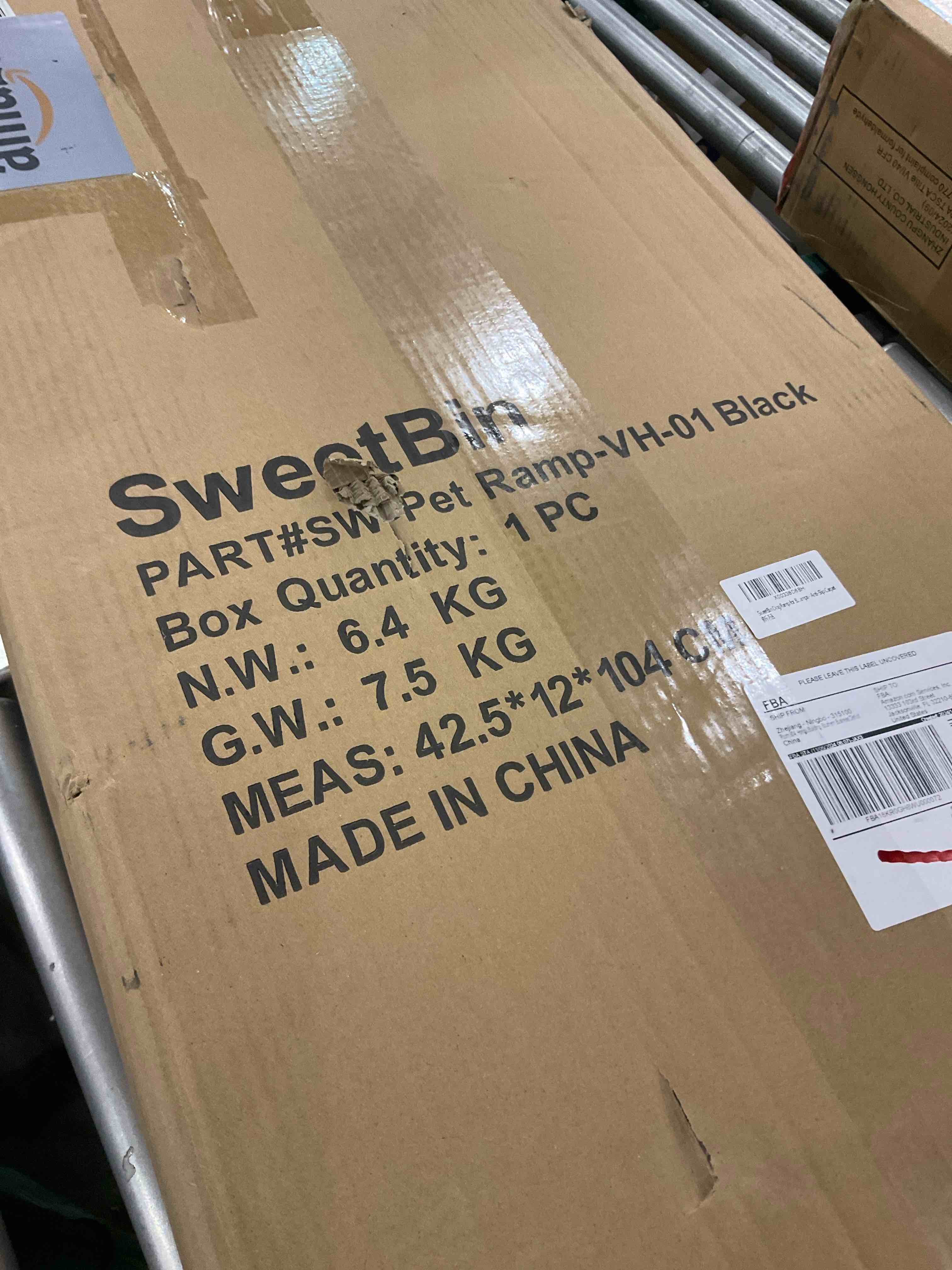 https://s3.amazonaws.com/lotting-images-prod/bidfta/PPE2566327_1745248013558.jpeg