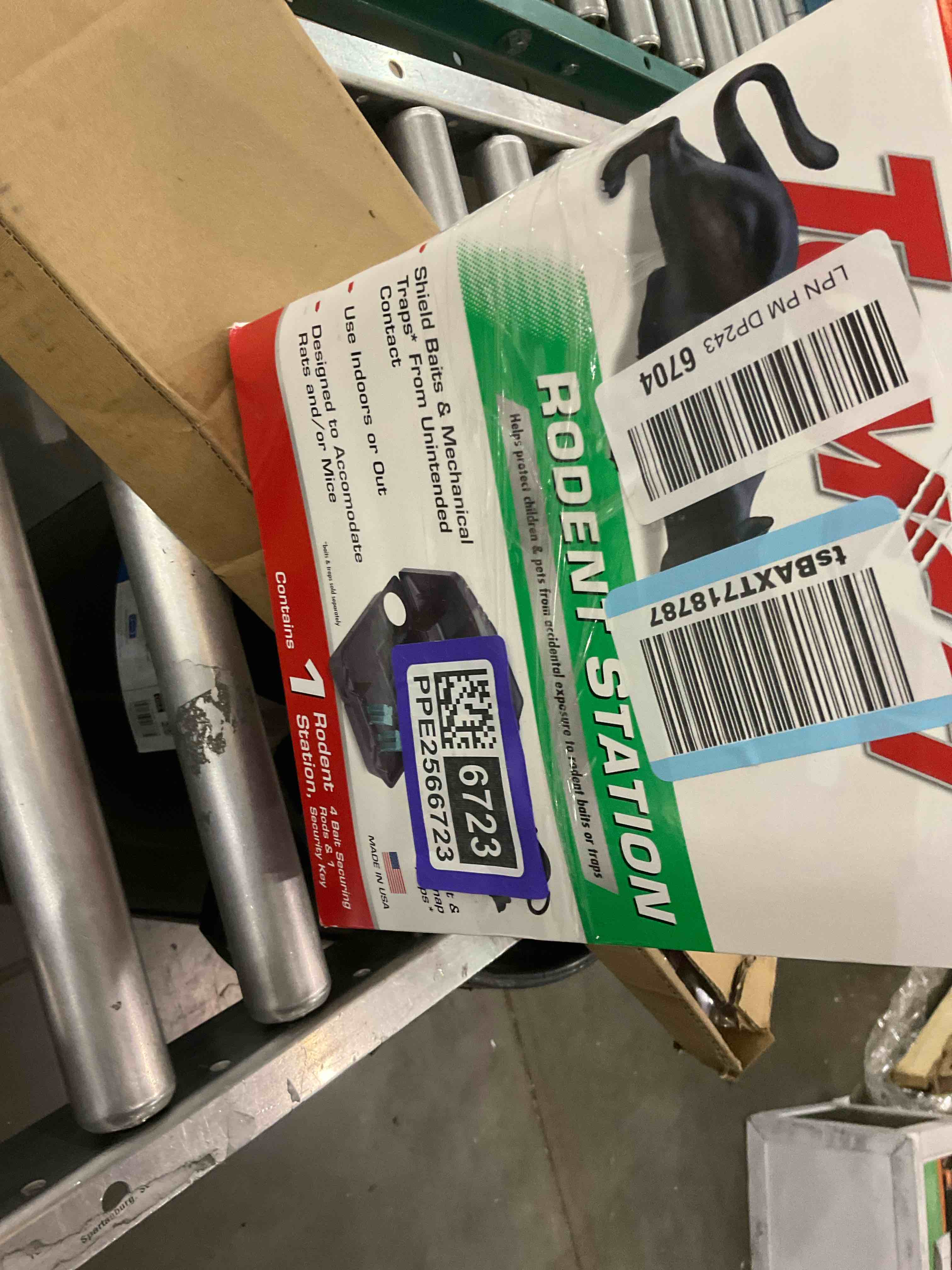 https://s3.amazonaws.com/lotting-images-prod/bidfta/PPE2566723_1745328806372.jpeg