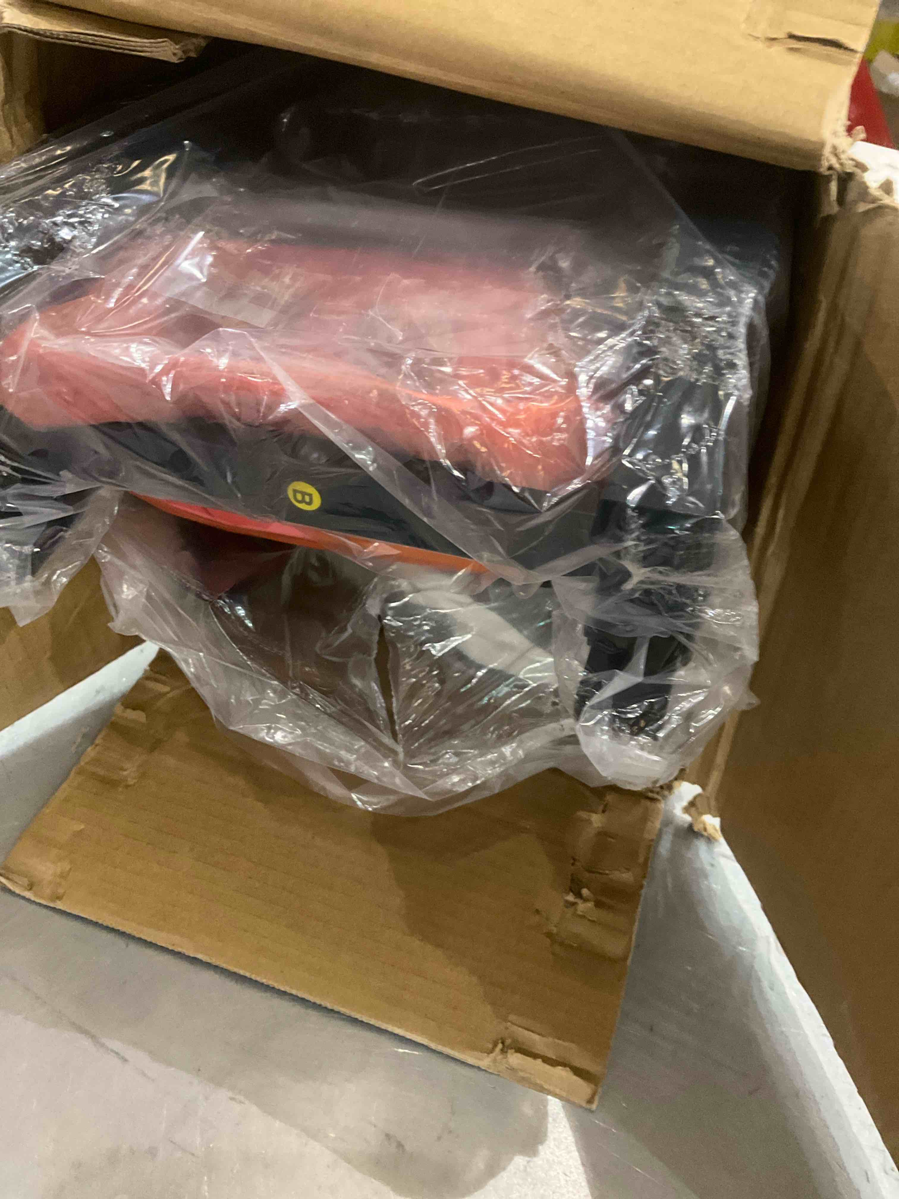 https://s3.amazonaws.com/lotting-images-prod/bidfta/PPE2567314_1745412490310.jpeg