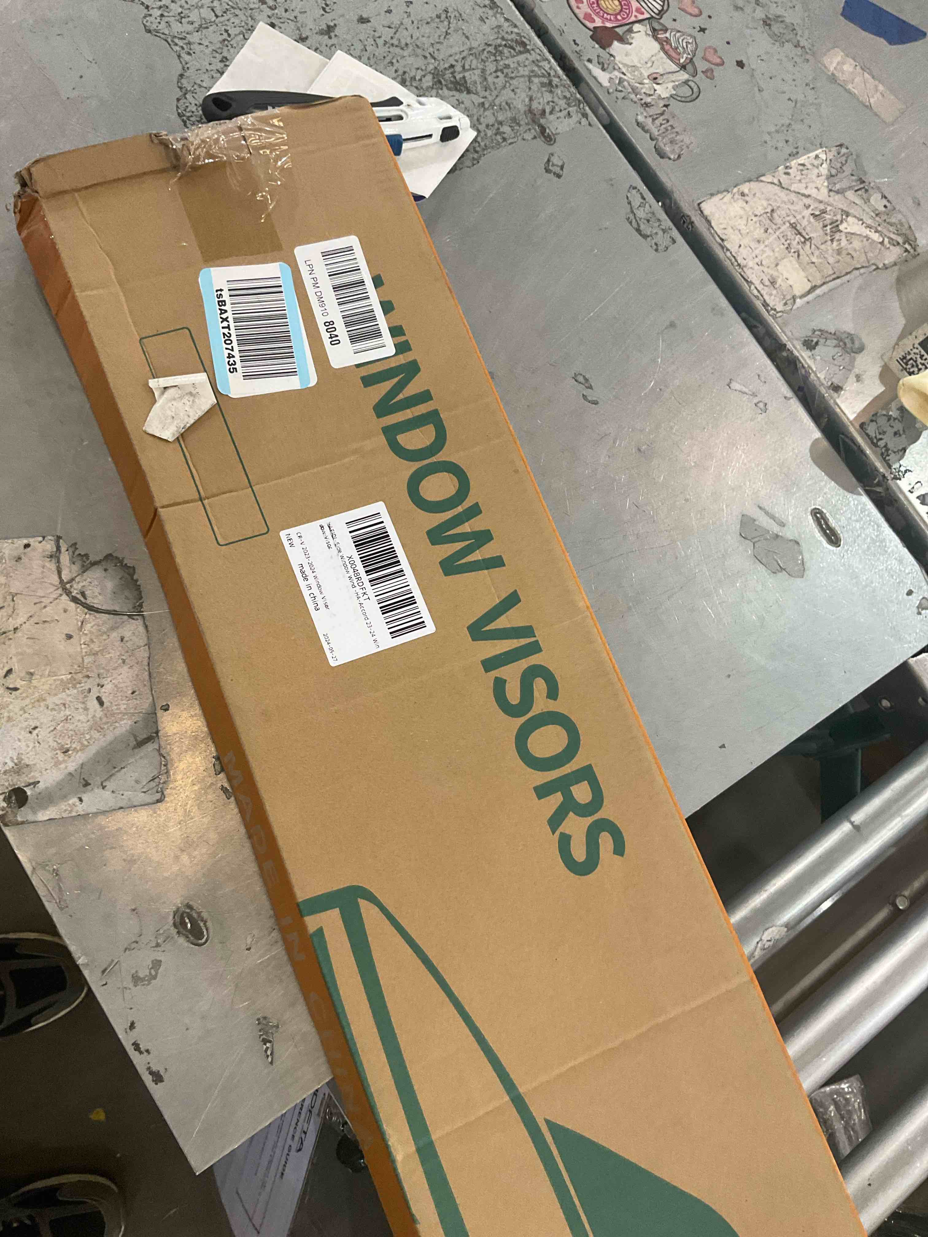 https://s3.amazonaws.com/lotting-images-prod/bidfta/PPE2567472_1745426339181.jpeg
