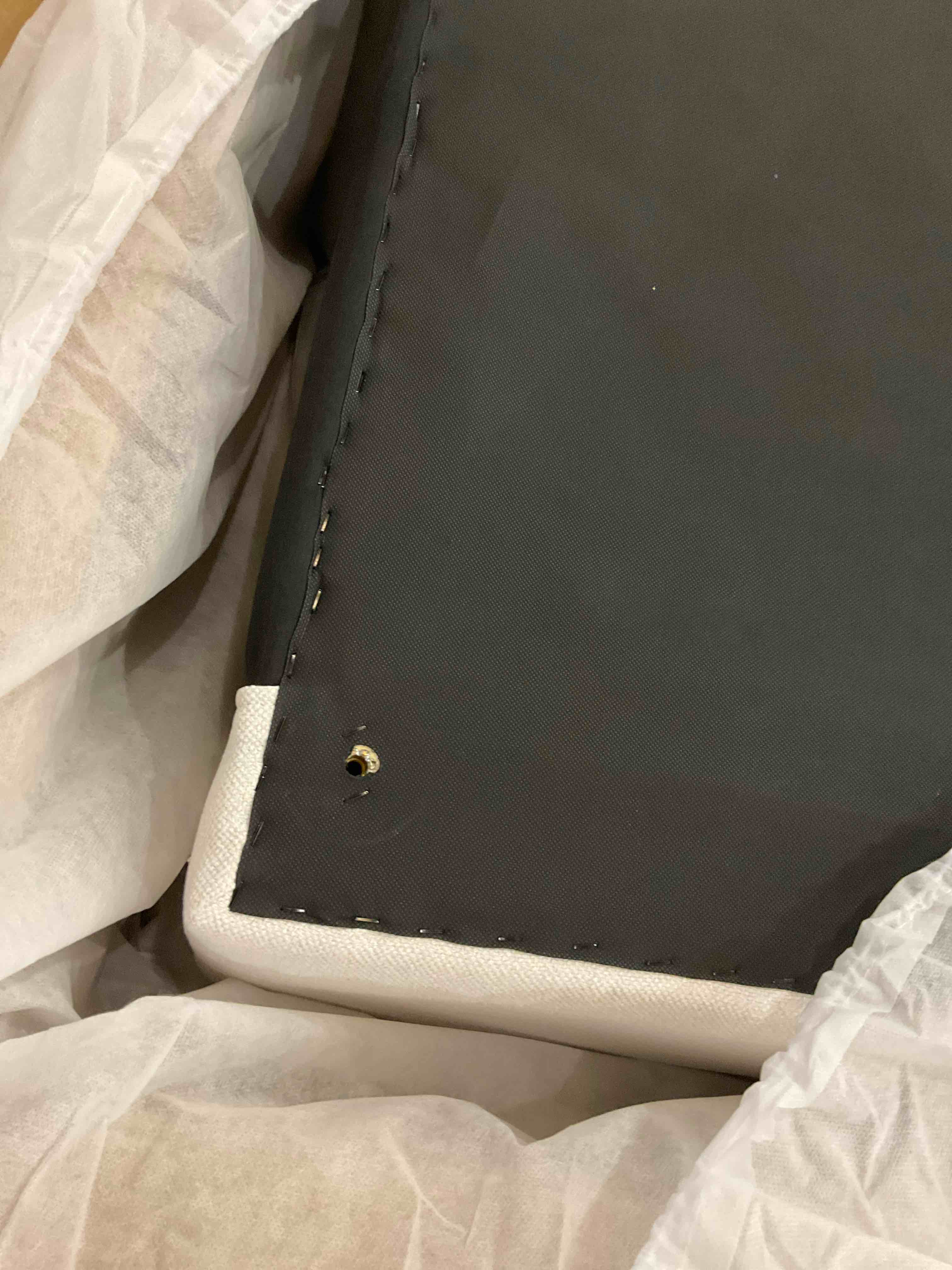 https://s3.amazonaws.com/lotting-images-prod/bidfta/PPE2568698_1746193751211.jpeg