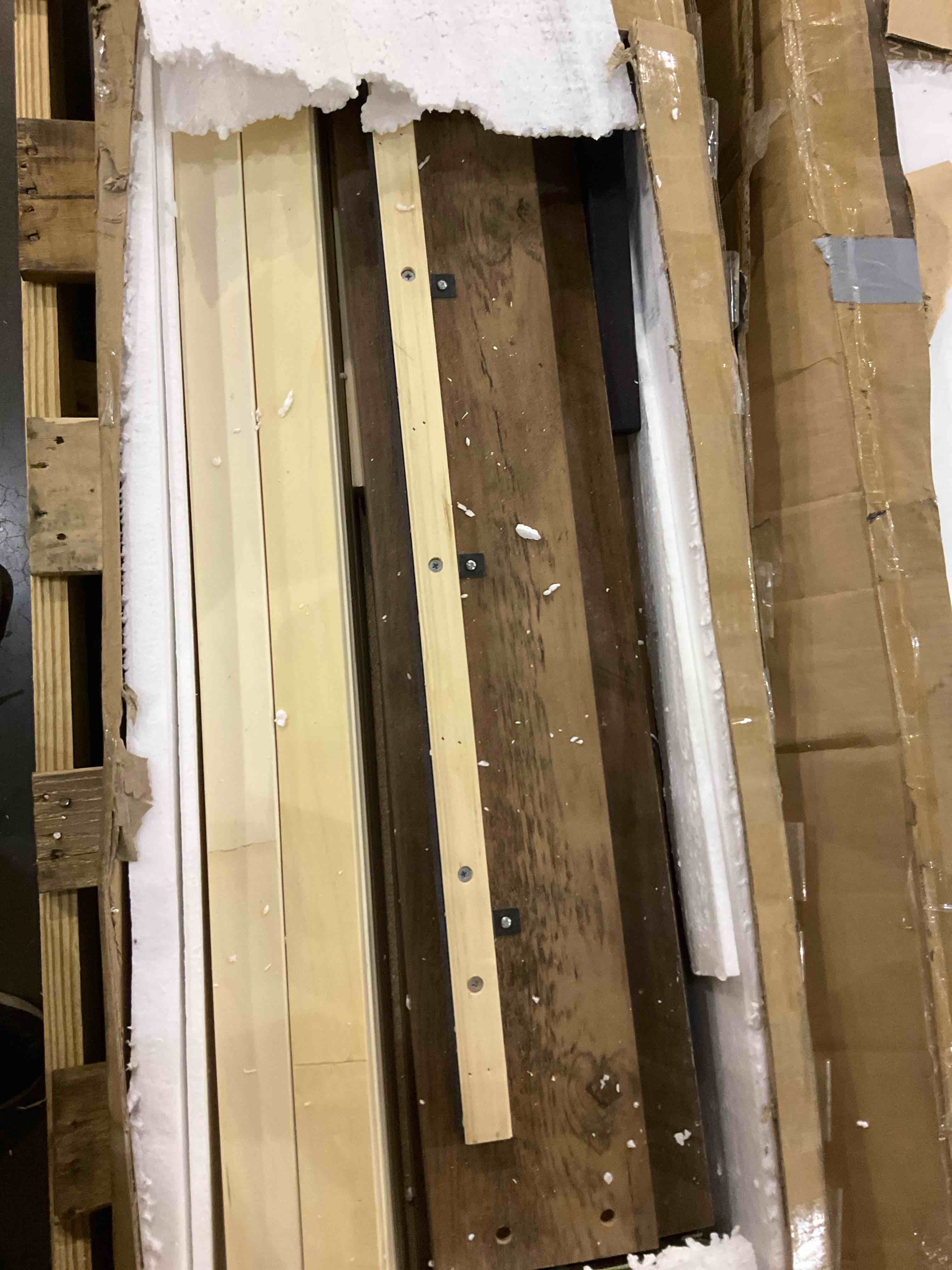 https://s3.amazonaws.com/lotting-images-prod/bidfta/PPE2568938_1746210709708.jpeg