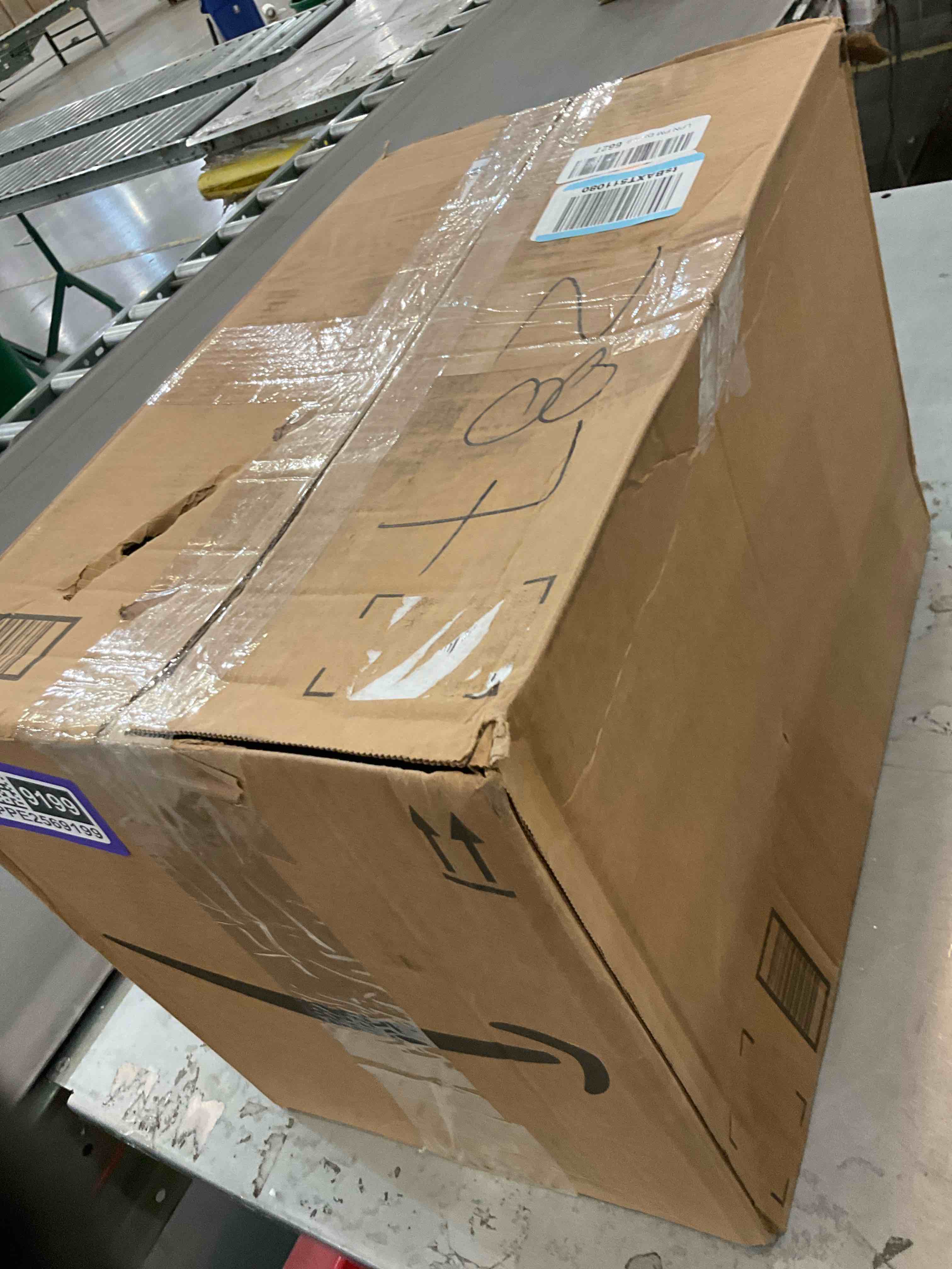 https://s3.amazonaws.com/lotting-images-prod/bidfta/PPE2569199_1744825742880.jpeg