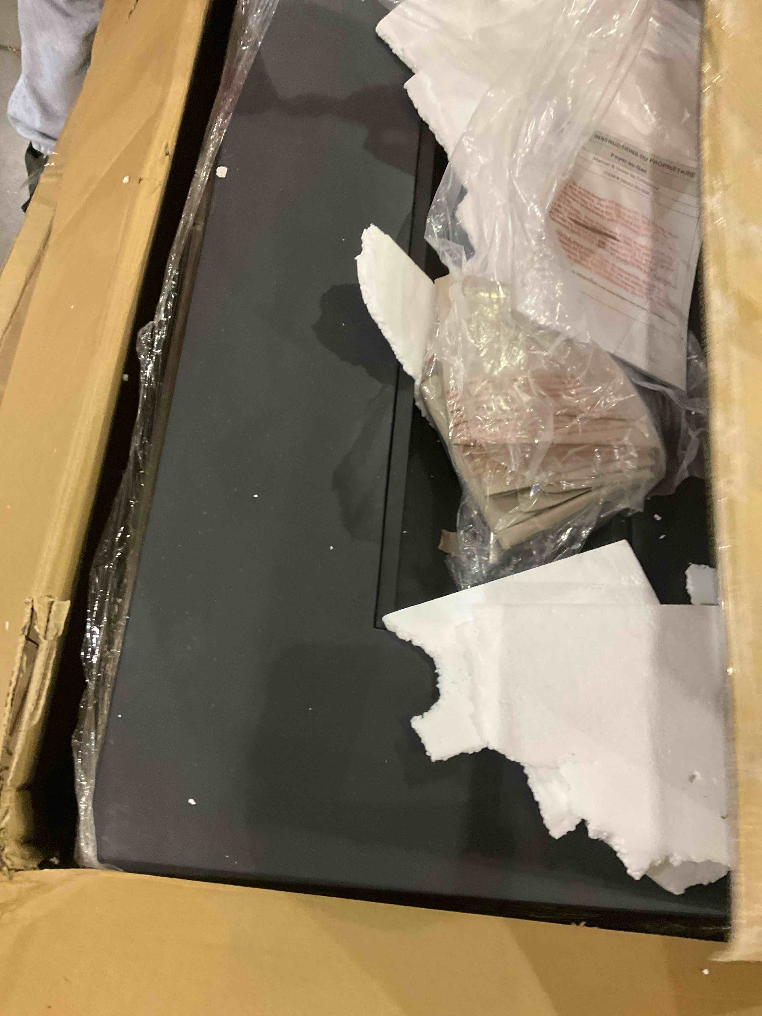https://s3.amazonaws.com/lotting-images-prod/bidfta/PPE2569417_1744891083946.jpeg