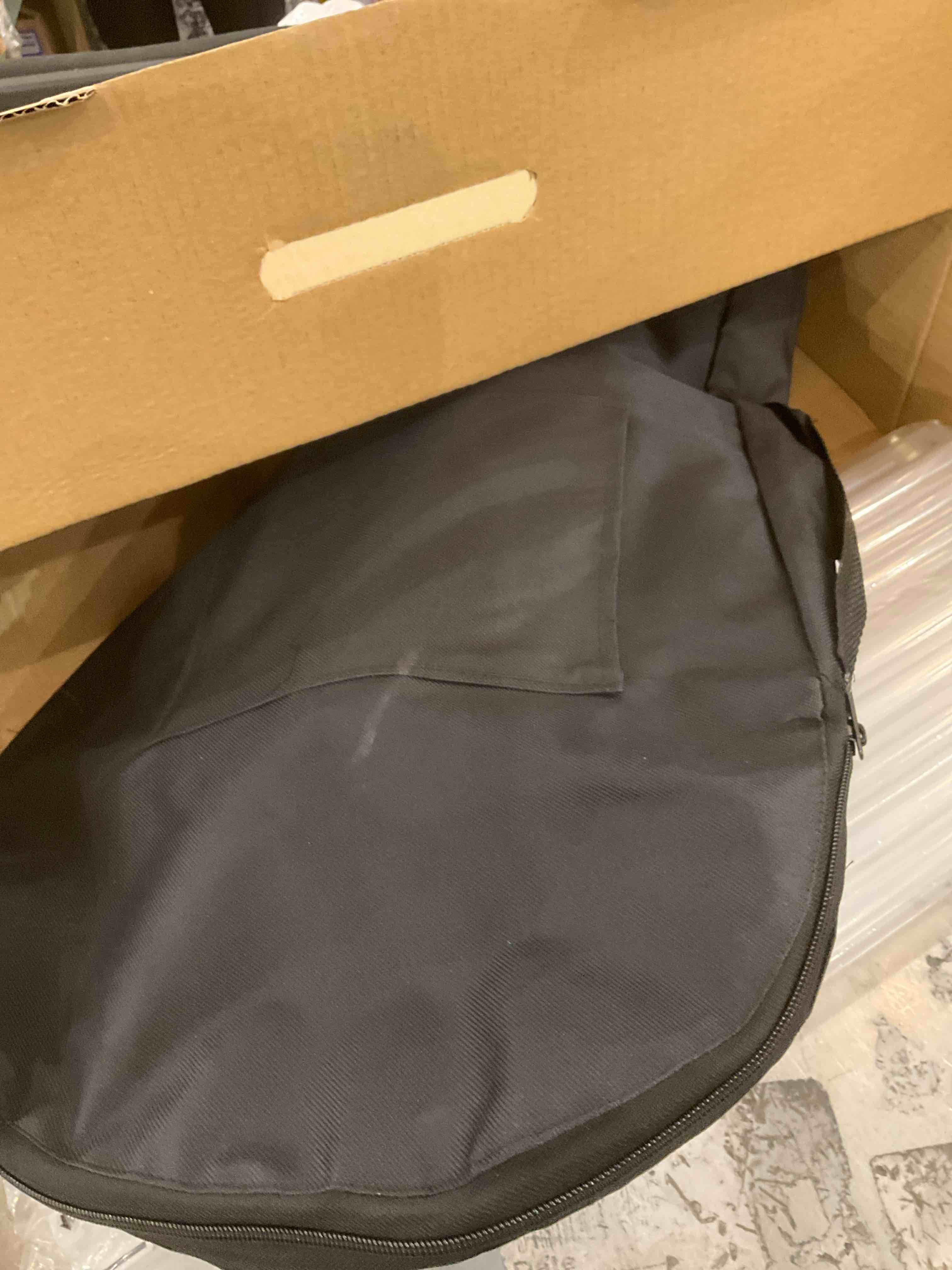 https://s3.amazonaws.com/lotting-images-prod/bidfta/PPE2570376_1744908604886.jpeg