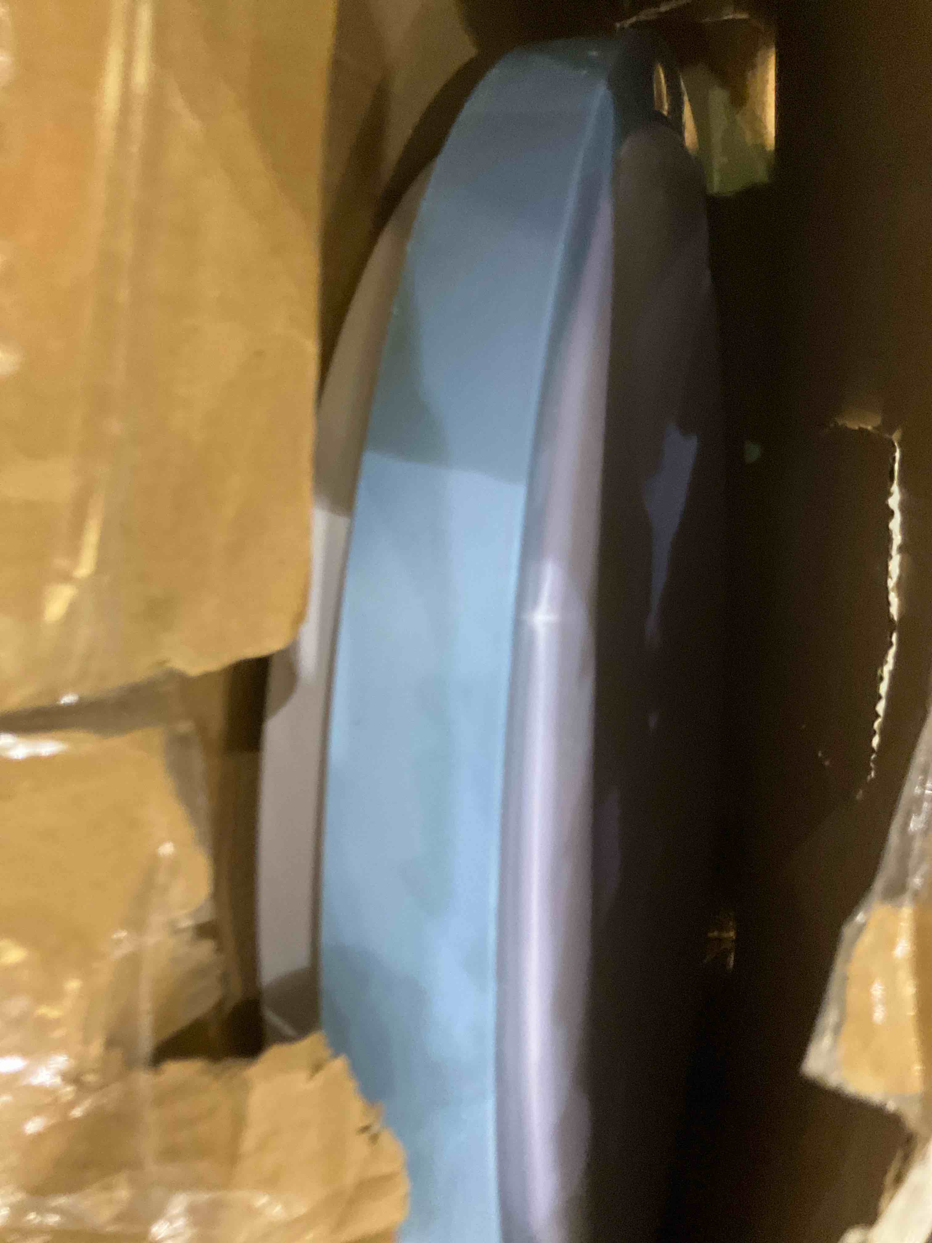 https://s3.amazonaws.com/lotting-images-prod/bidfta/PPE2570652_1744915341920.jpeg