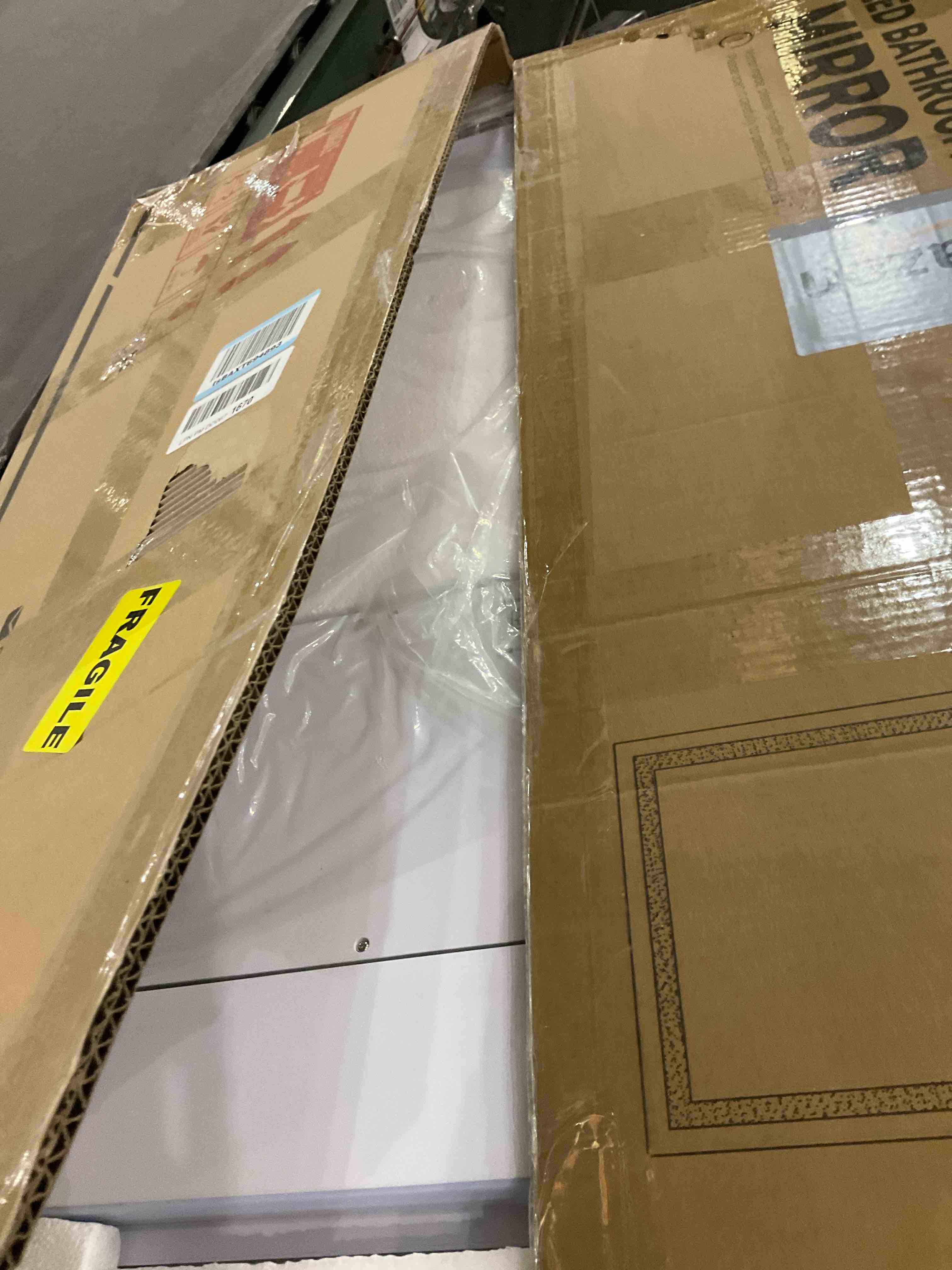 https://s3.amazonaws.com/lotting-images-prod/bidfta/PPE2571063_1744978606392.jpeg