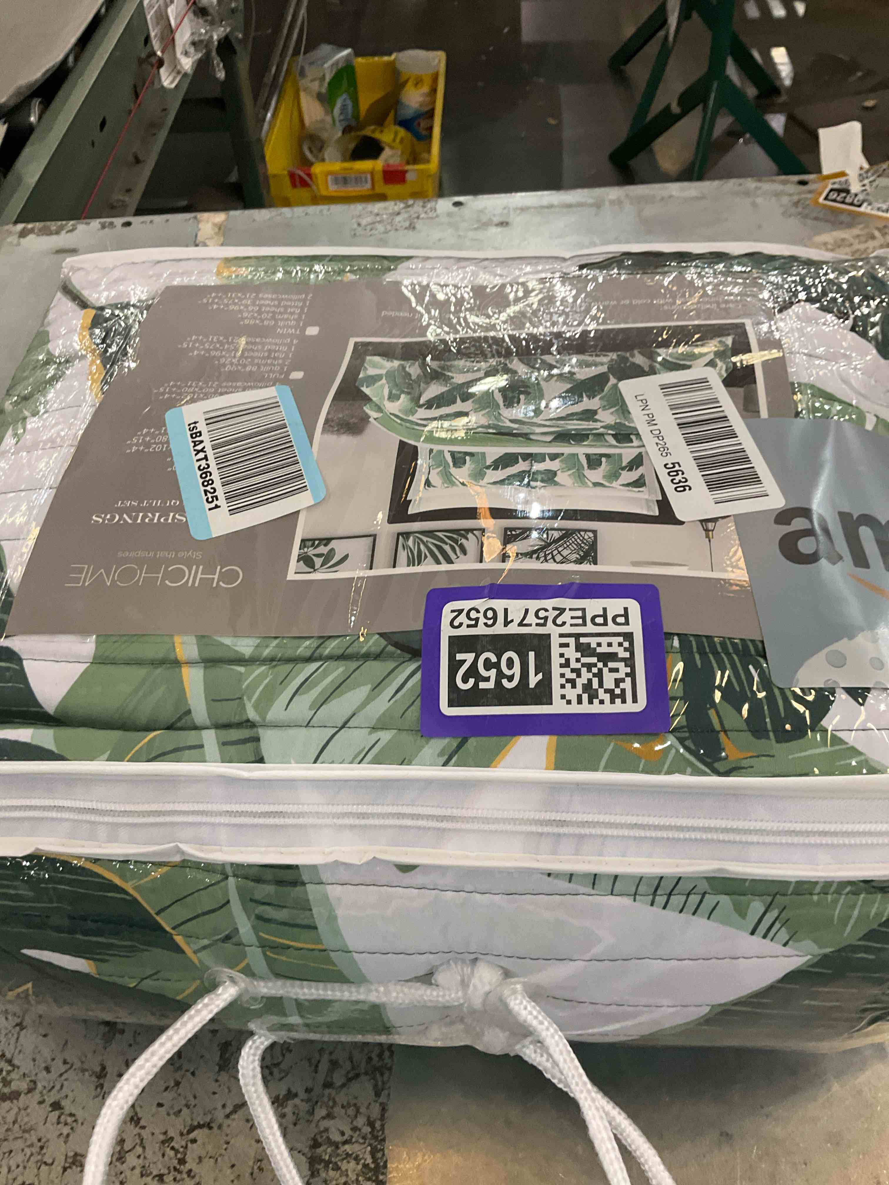 https://s3.amazonaws.com/lotting-images-prod/bidfta/PPE2571652_1744995093258.jpeg