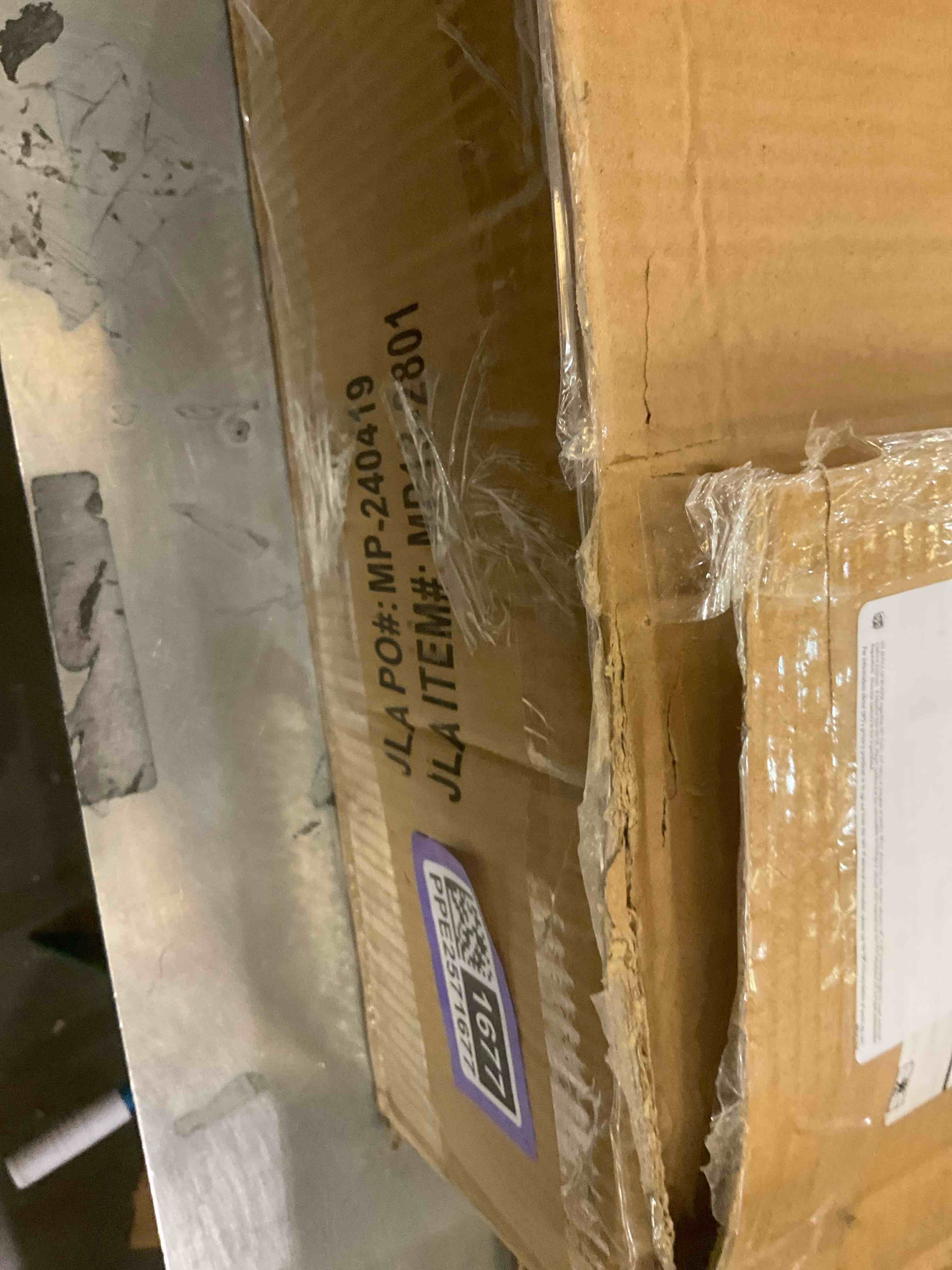 https://s3.amazonaws.com/lotting-images-prod/bidfta/PPE2571677_1744995811082.jpeg