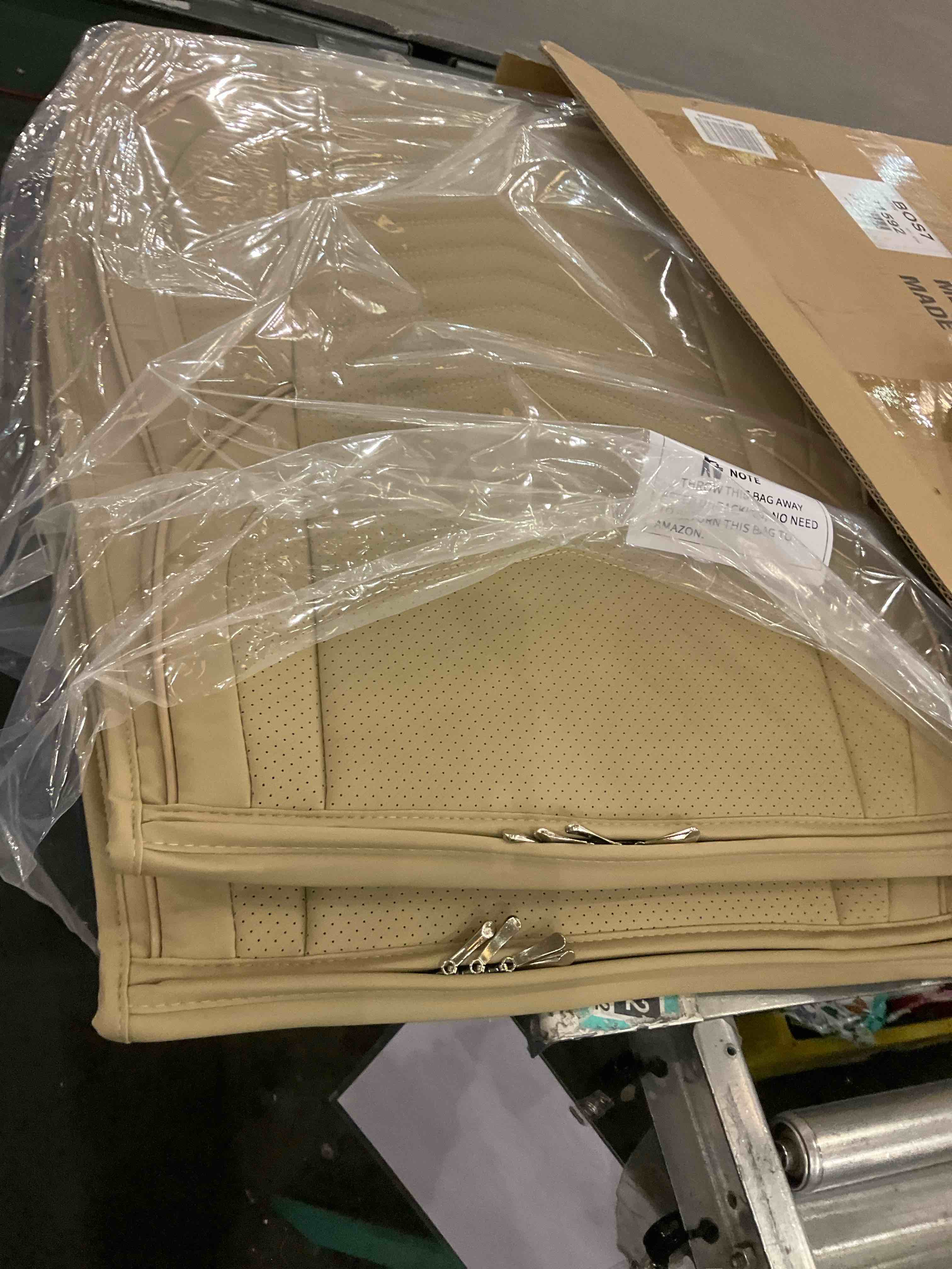 https://s3.amazonaws.com/lotting-images-prod/bidfta/PPE2572504_1744983250183.jpeg