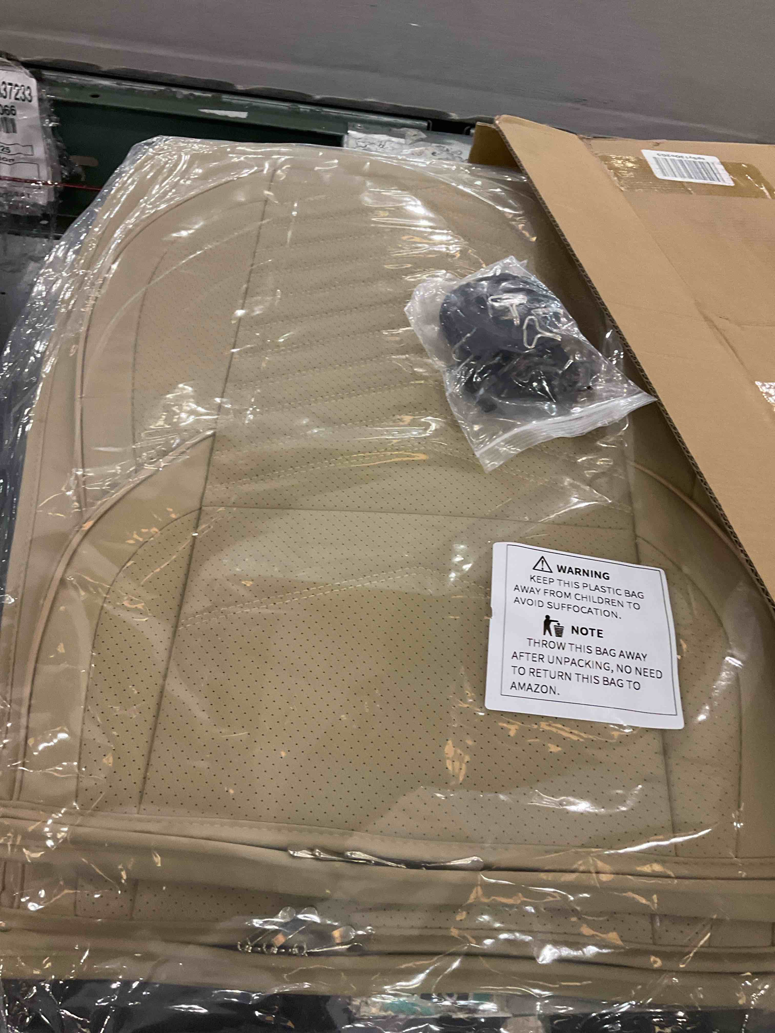 https://s3.amazonaws.com/lotting-images-prod/bidfta/PPE2572504_1744983258150.jpeg