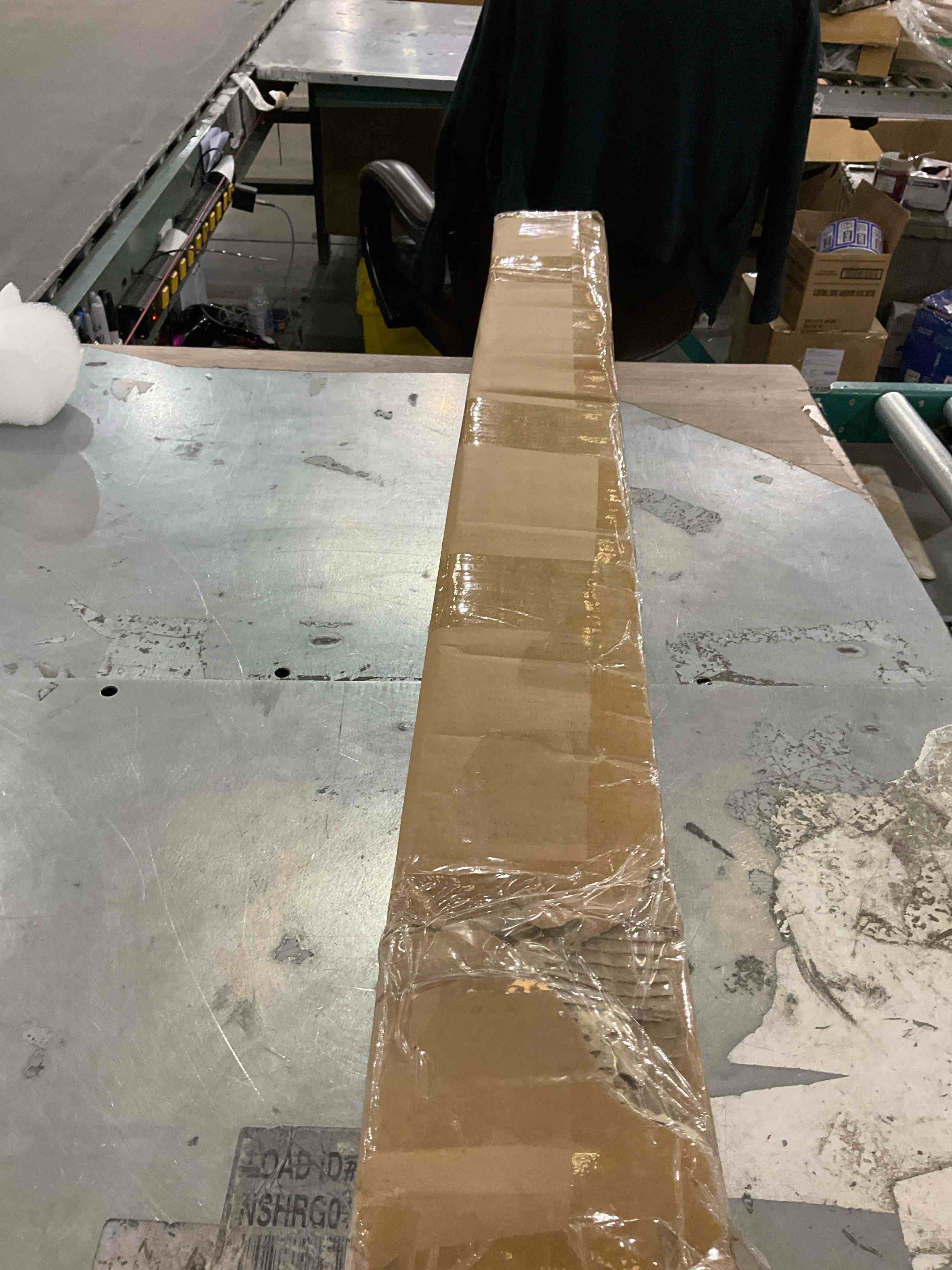 https://s3.amazonaws.com/lotting-images-prod/bidfta/PPE2572899_1745331516978.jpeg