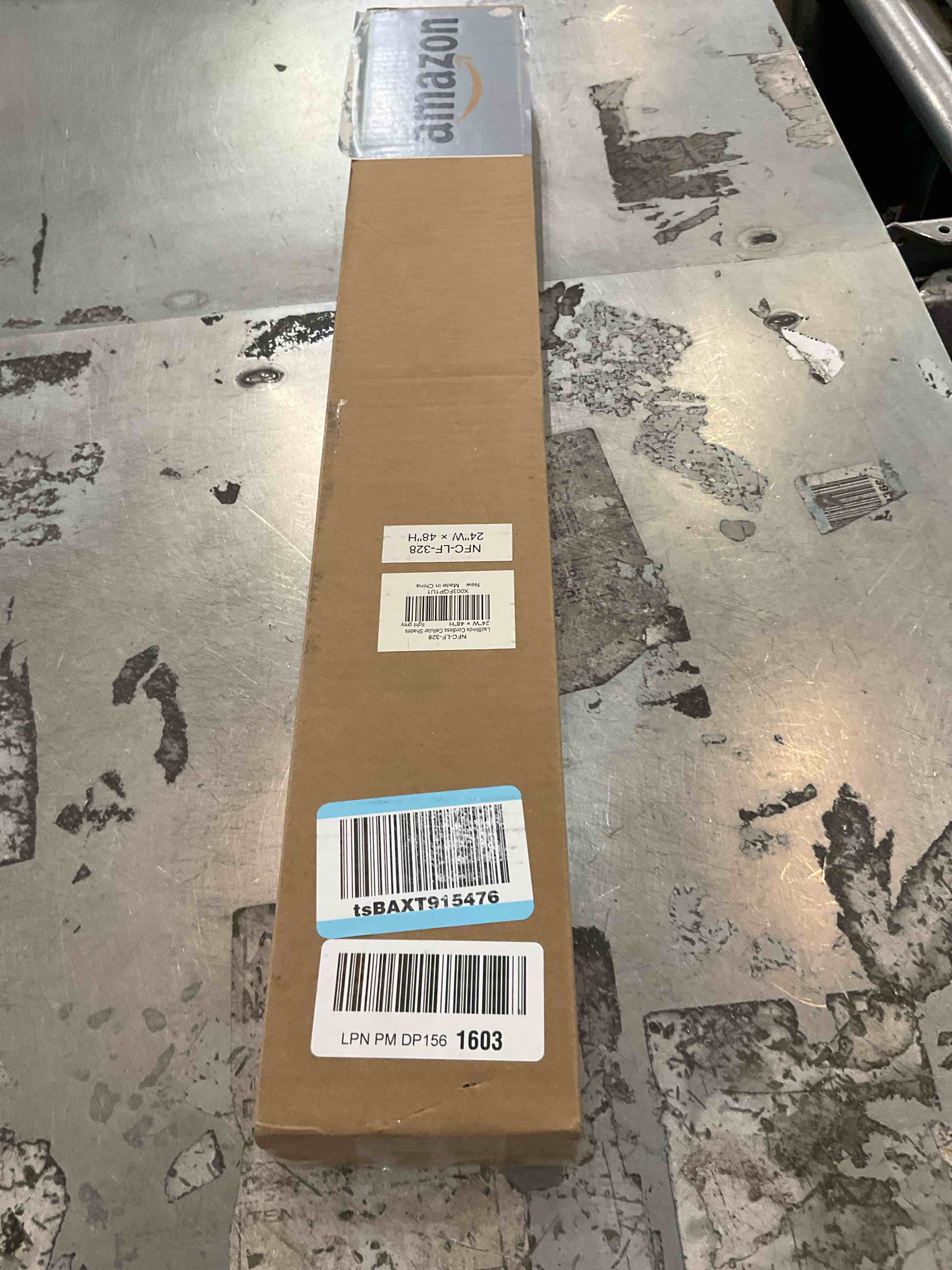 https://s3.amazonaws.com/lotting-images-prod/bidfta/PPE2573447_1745434083604.jpeg