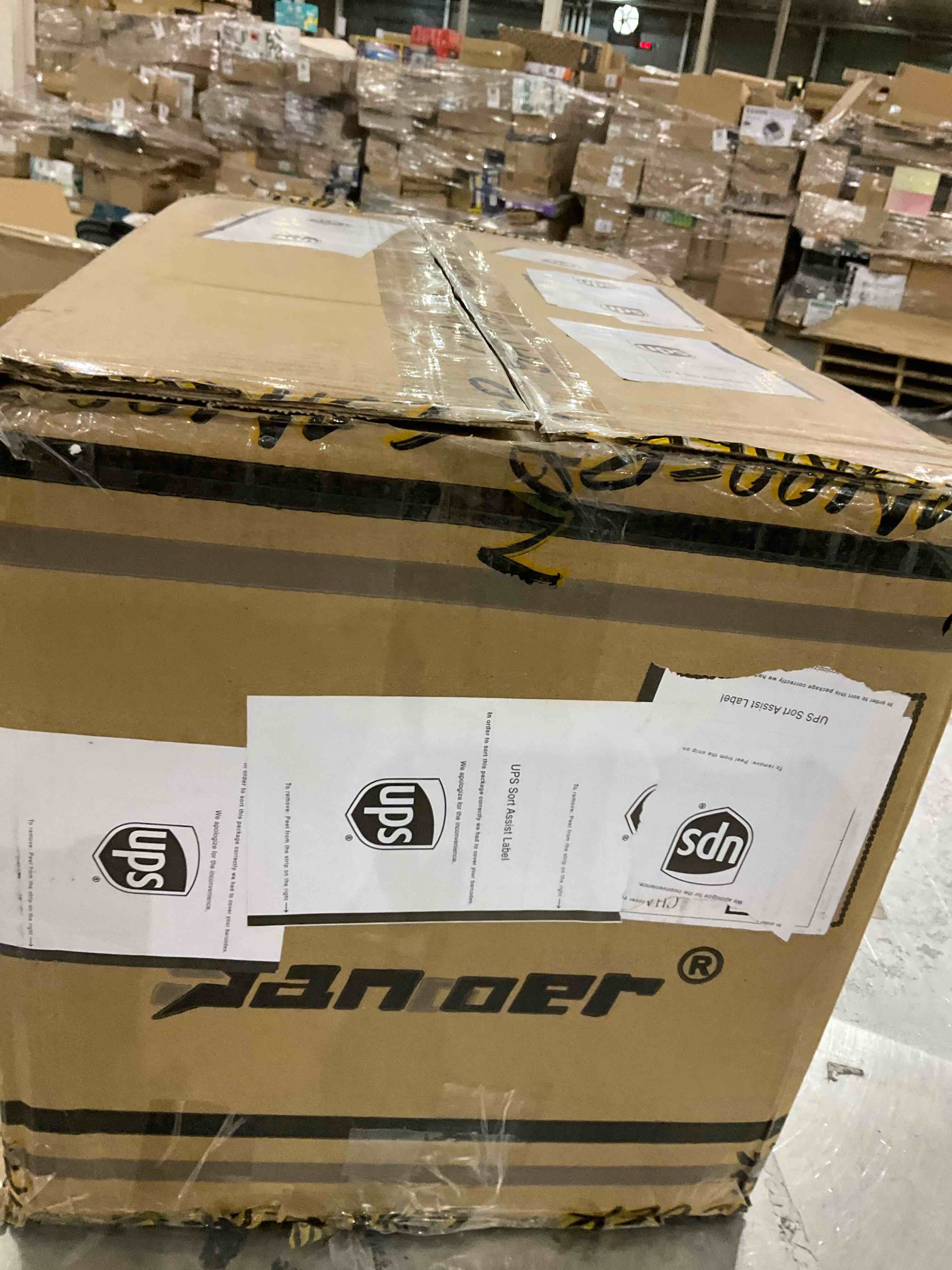 https://s3.amazonaws.com/lotting-images-prod/bidfta/PPE2573469_1745497097606.jpeg