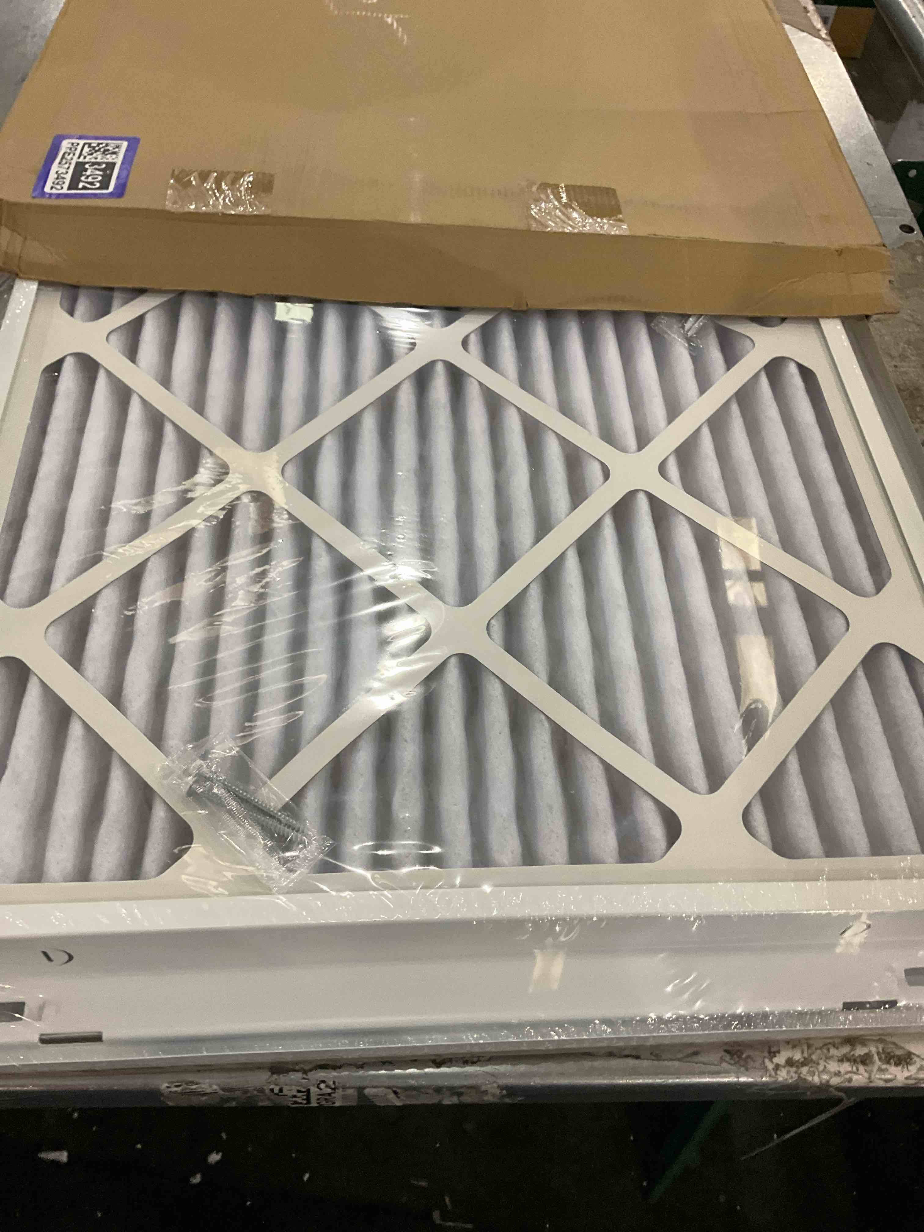 https://s3.amazonaws.com/lotting-images-prod/bidfta/PPE2573492_1745498496578.jpeg