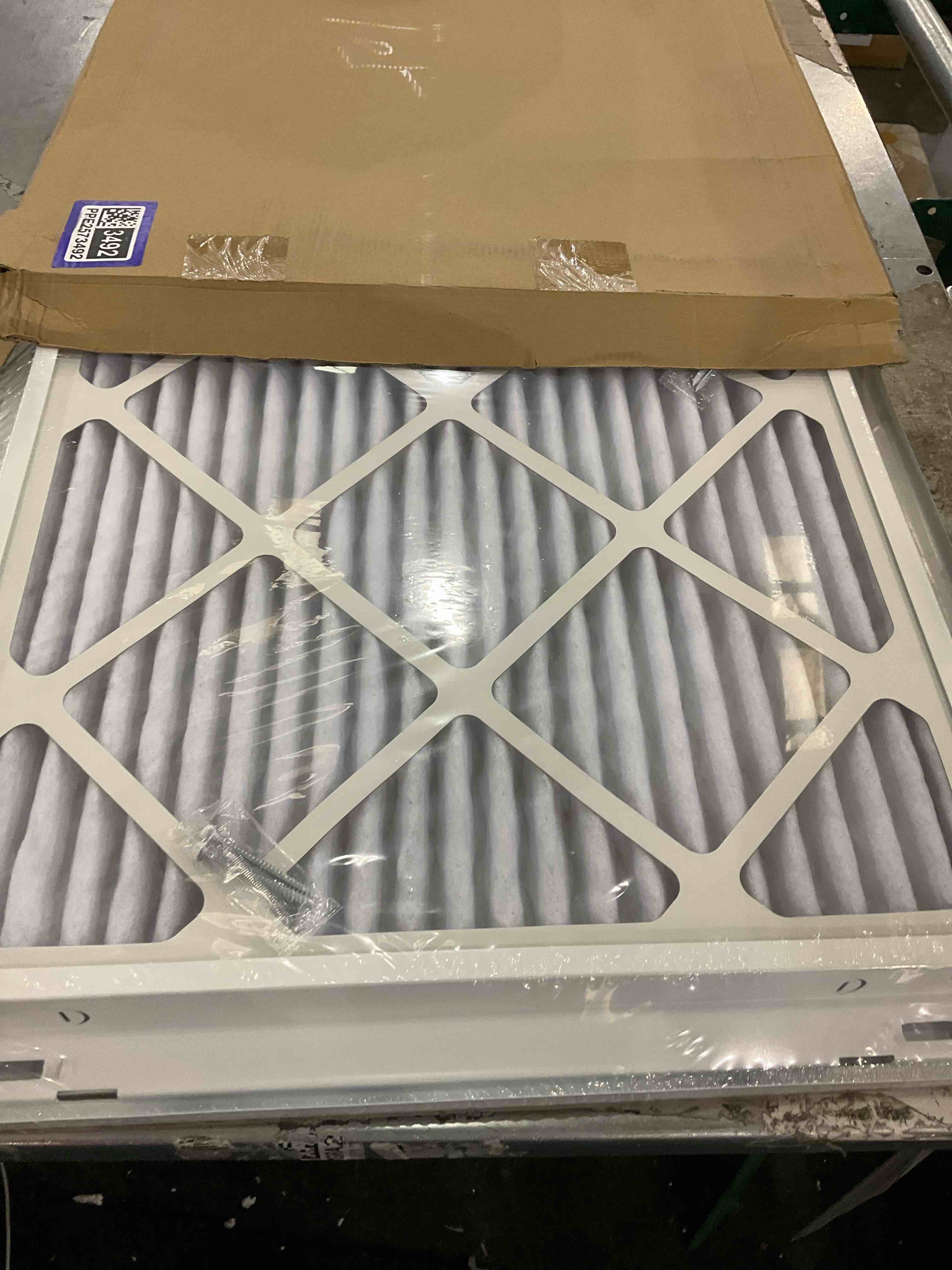 https://s3.amazonaws.com/lotting-images-prod/bidfta/PPE2573492_1745498498863.jpeg