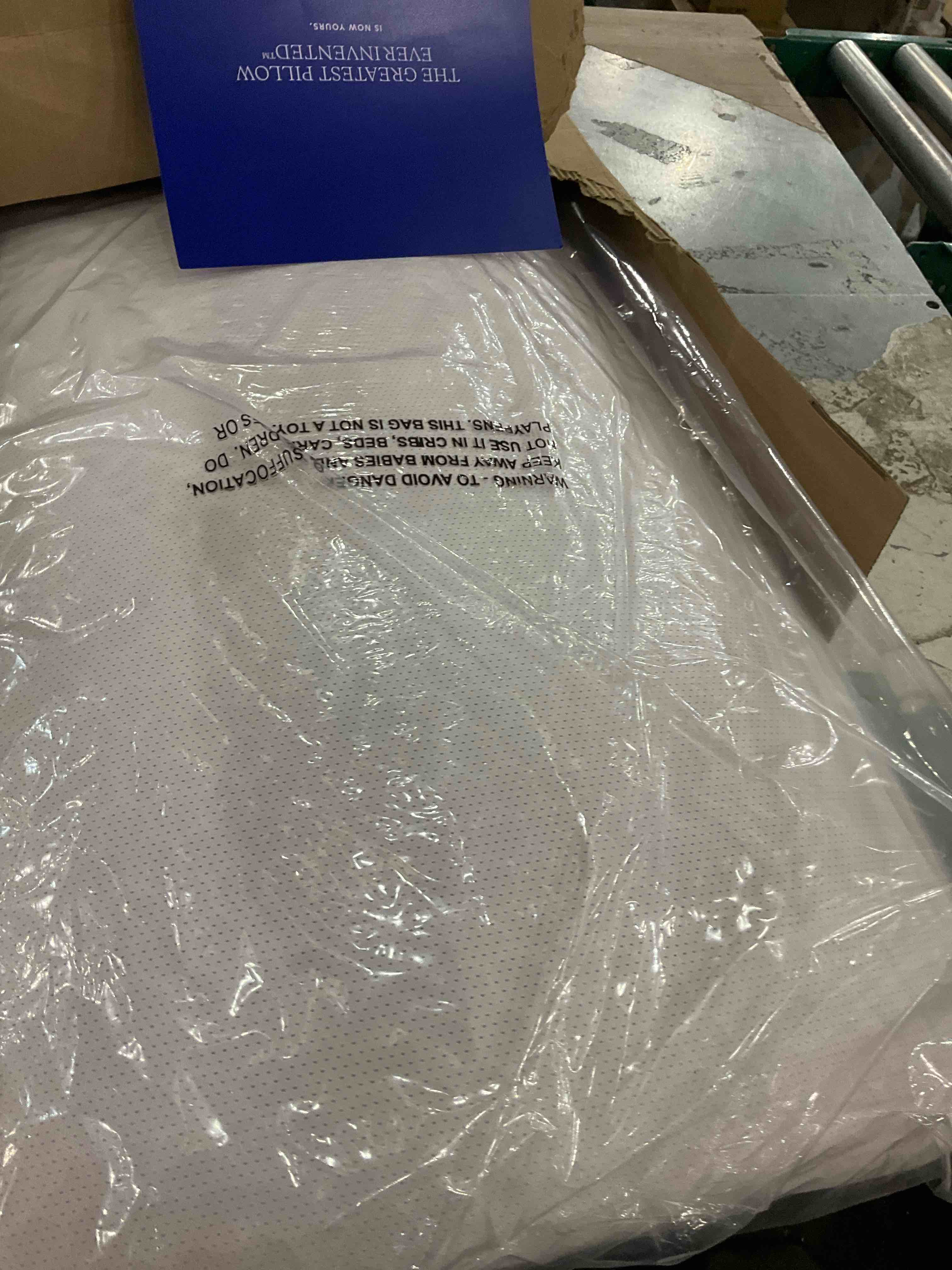 https://s3.amazonaws.com/lotting-images-prod/bidfta/PPE2573508_1745498733726.jpeg