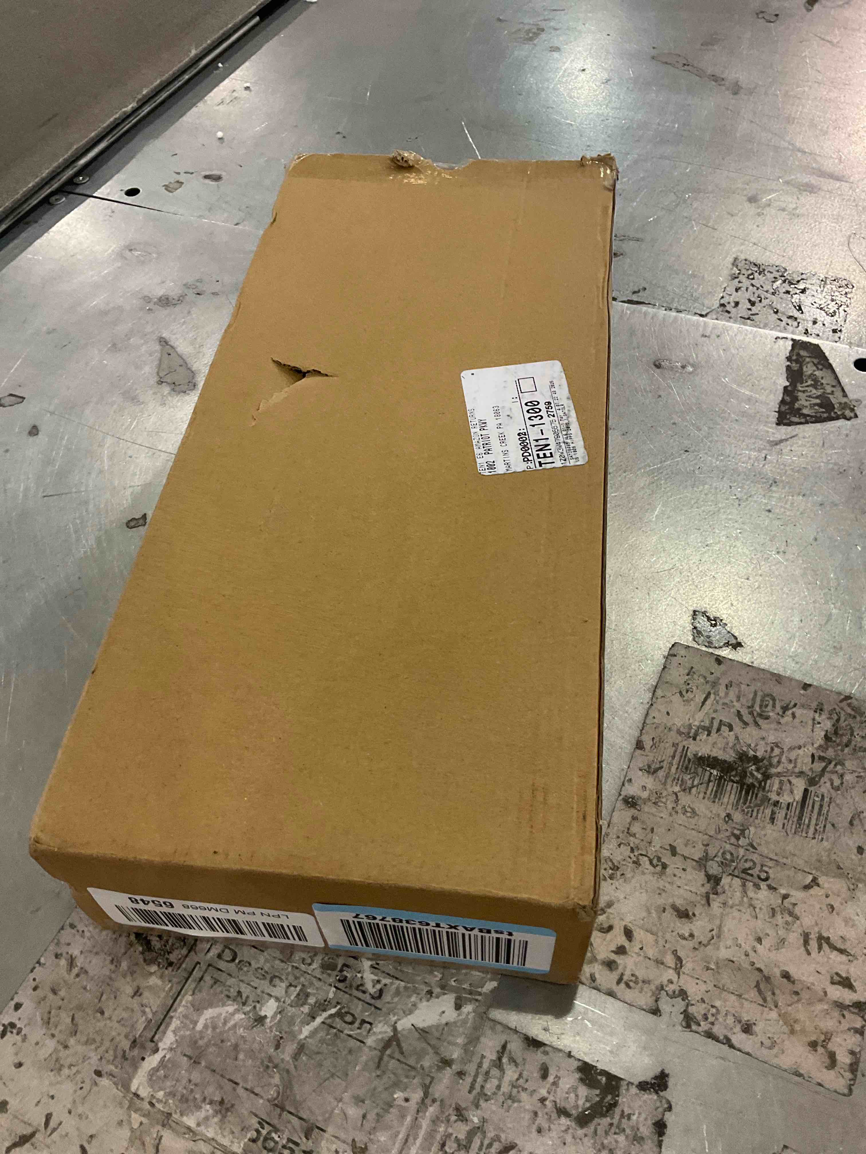 https://s3.amazonaws.com/lotting-images-prod/bidfta/PPE2573572_1745504949644.jpeg