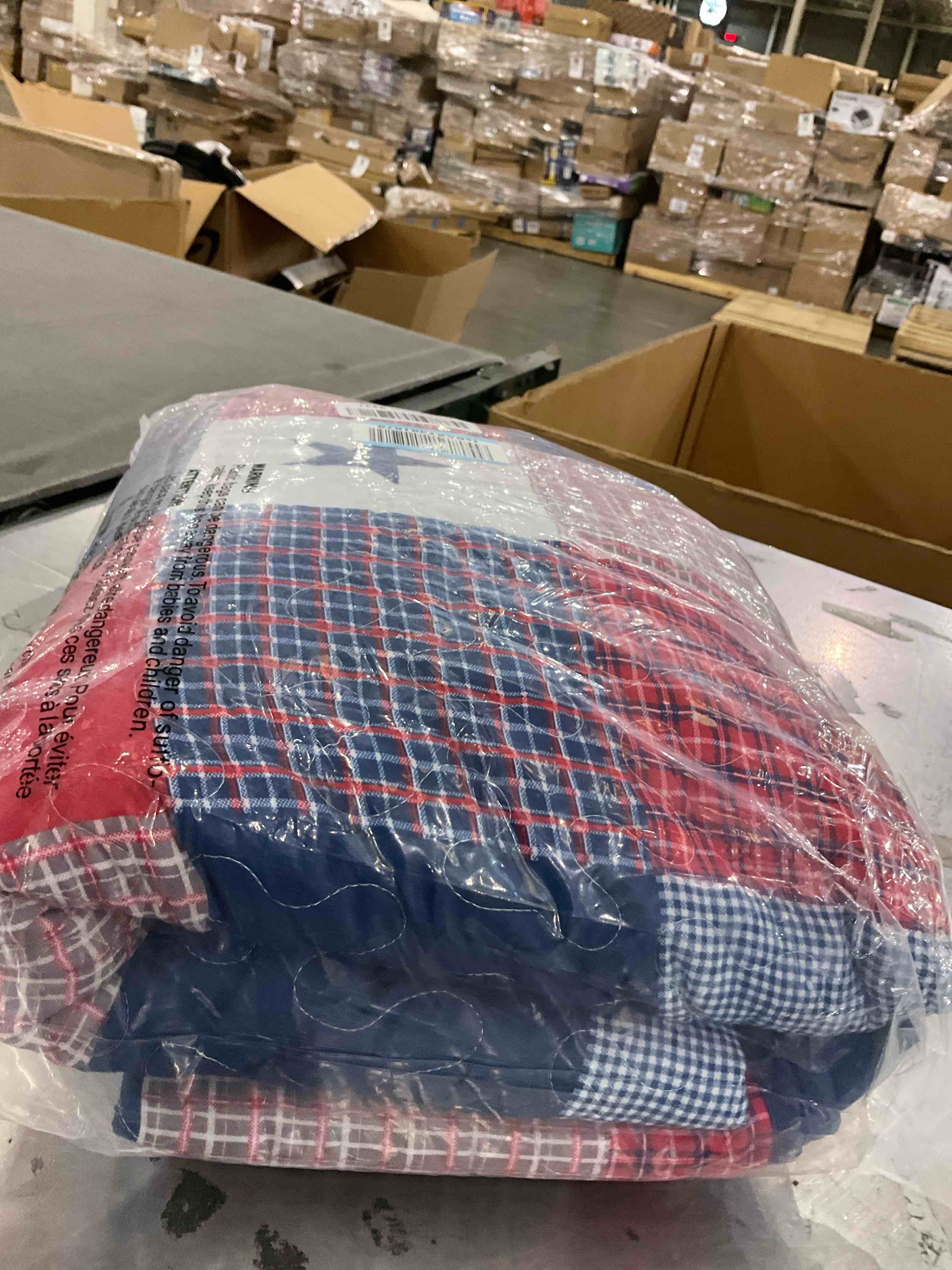 https://s3.amazonaws.com/lotting-images-prod/bidfta/PPE2573766_1745506462705.jpeg