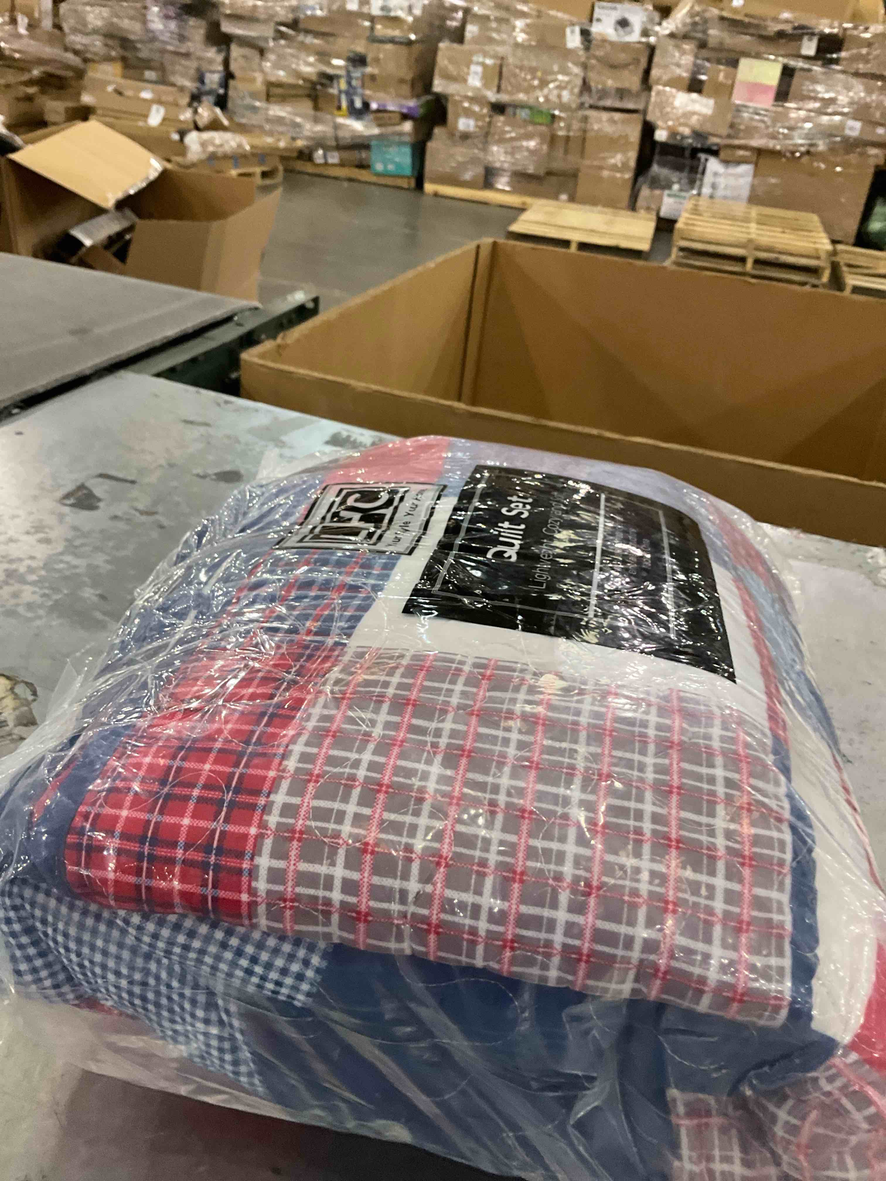https://s3.amazonaws.com/lotting-images-prod/bidfta/PPE2573766_1745506466830.jpeg