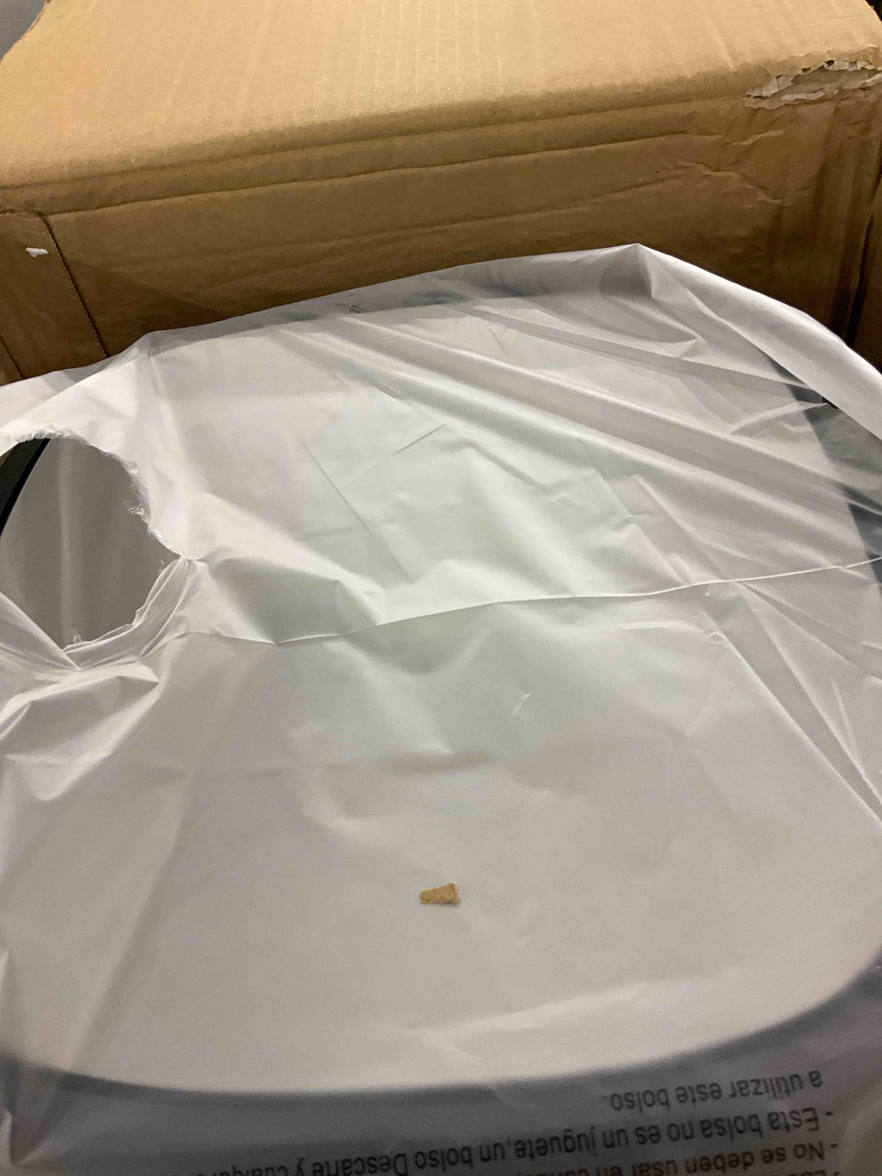 https://s3.amazonaws.com/lotting-images-prod/bidfta/PPE2574015_1745518953001.jpeg