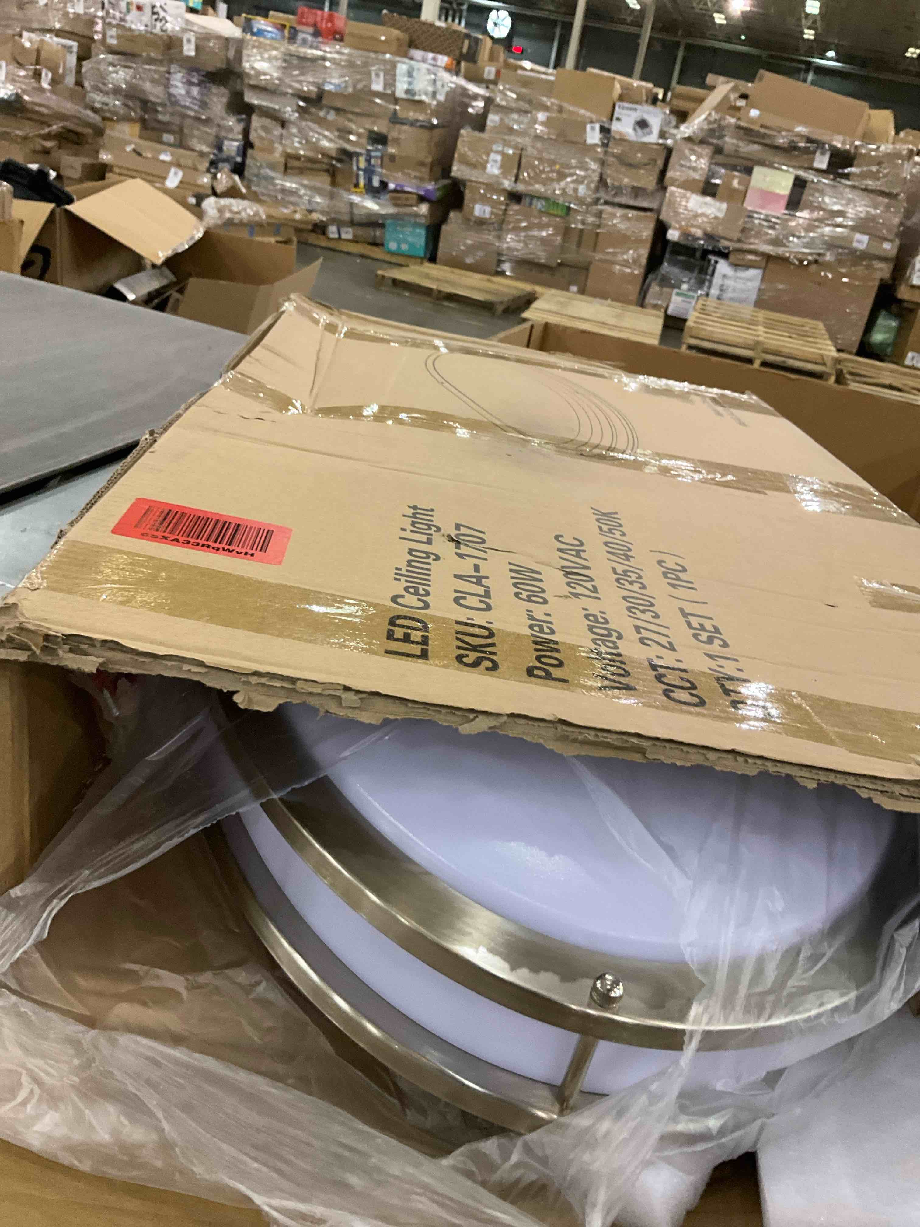 https://s3.amazonaws.com/lotting-images-prod/bidfta/PPE2574073_1745519459976.jpeg