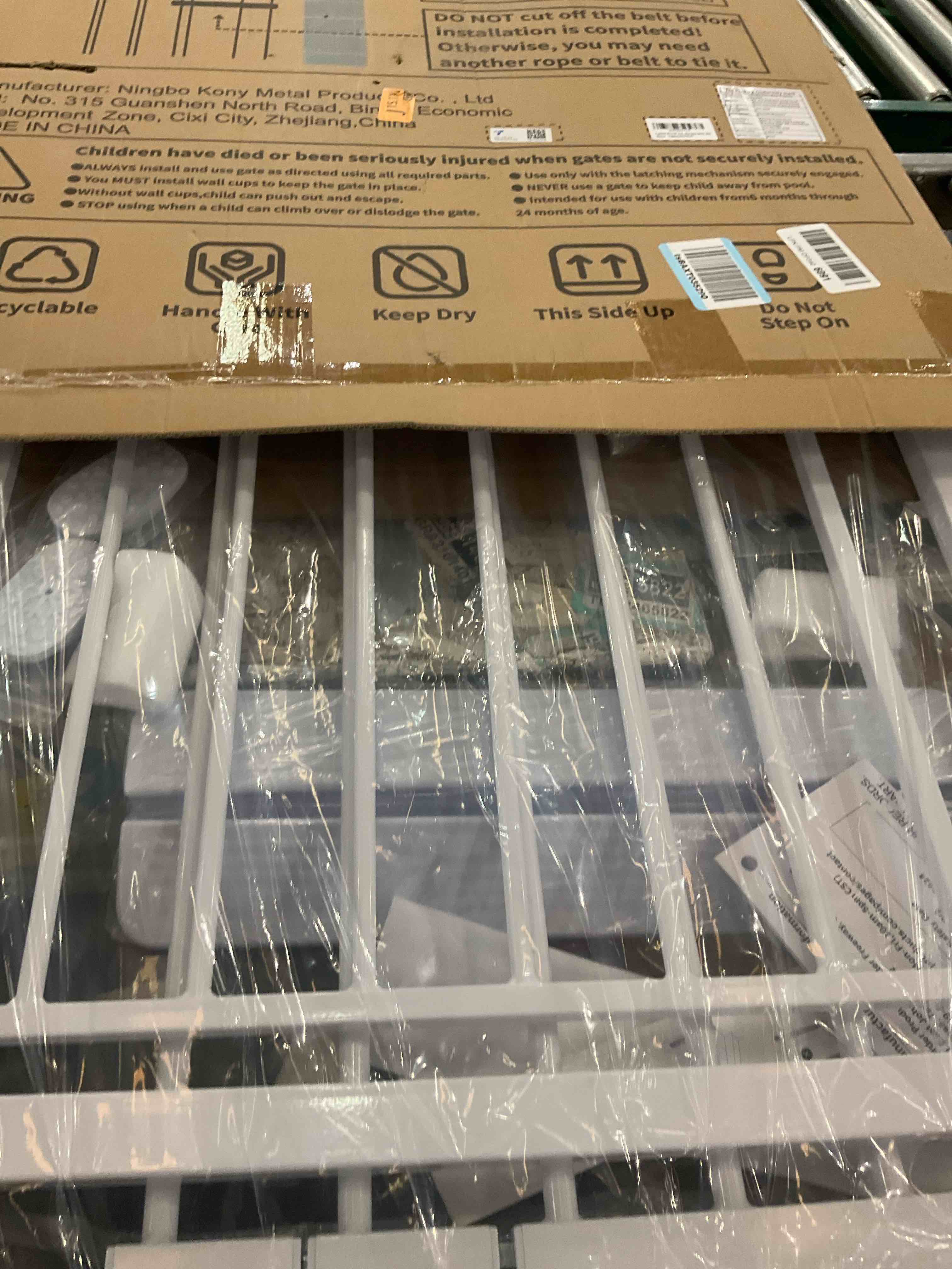 https://s3.amazonaws.com/lotting-images-prod/bidfta/PPE2574099_1745521151093.jpeg