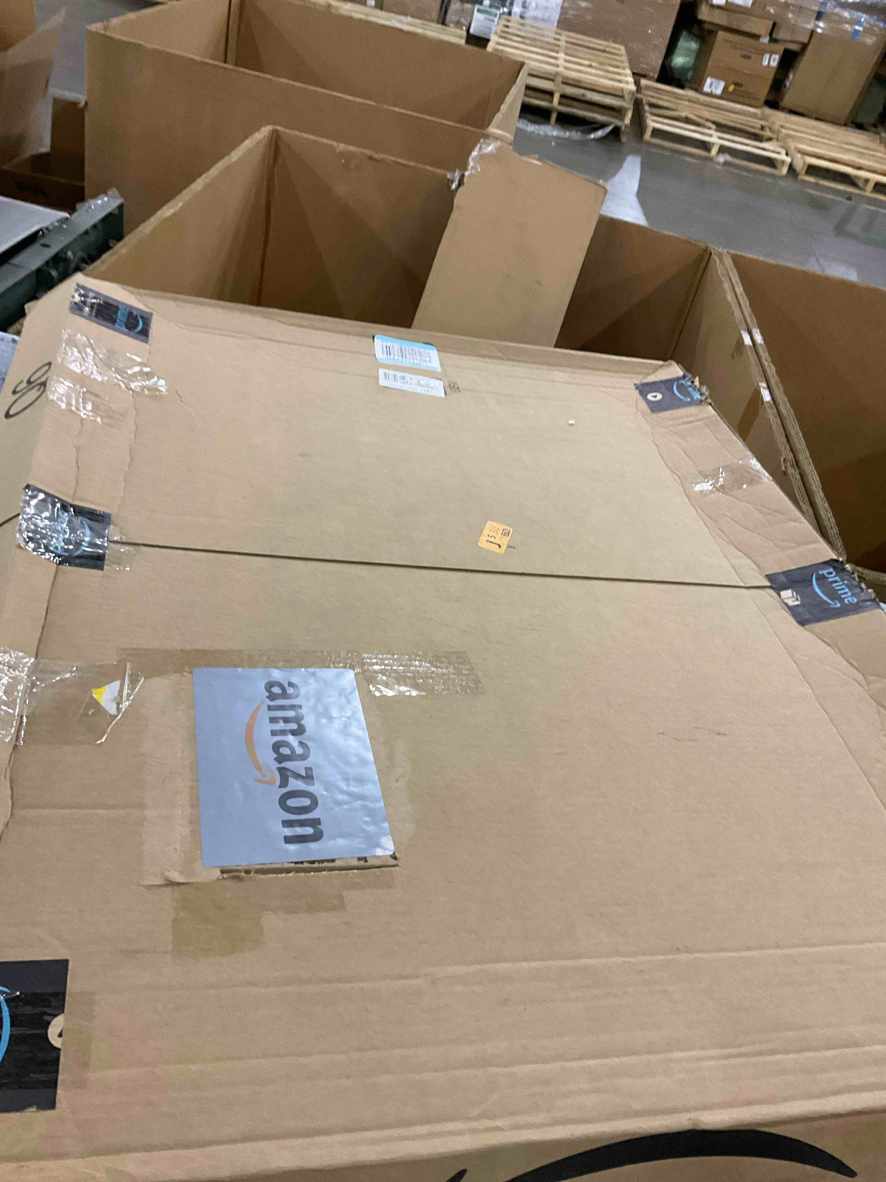 https://s3.amazonaws.com/lotting-images-prod/bidfta/PPE2574101_1745580224911.jpeg