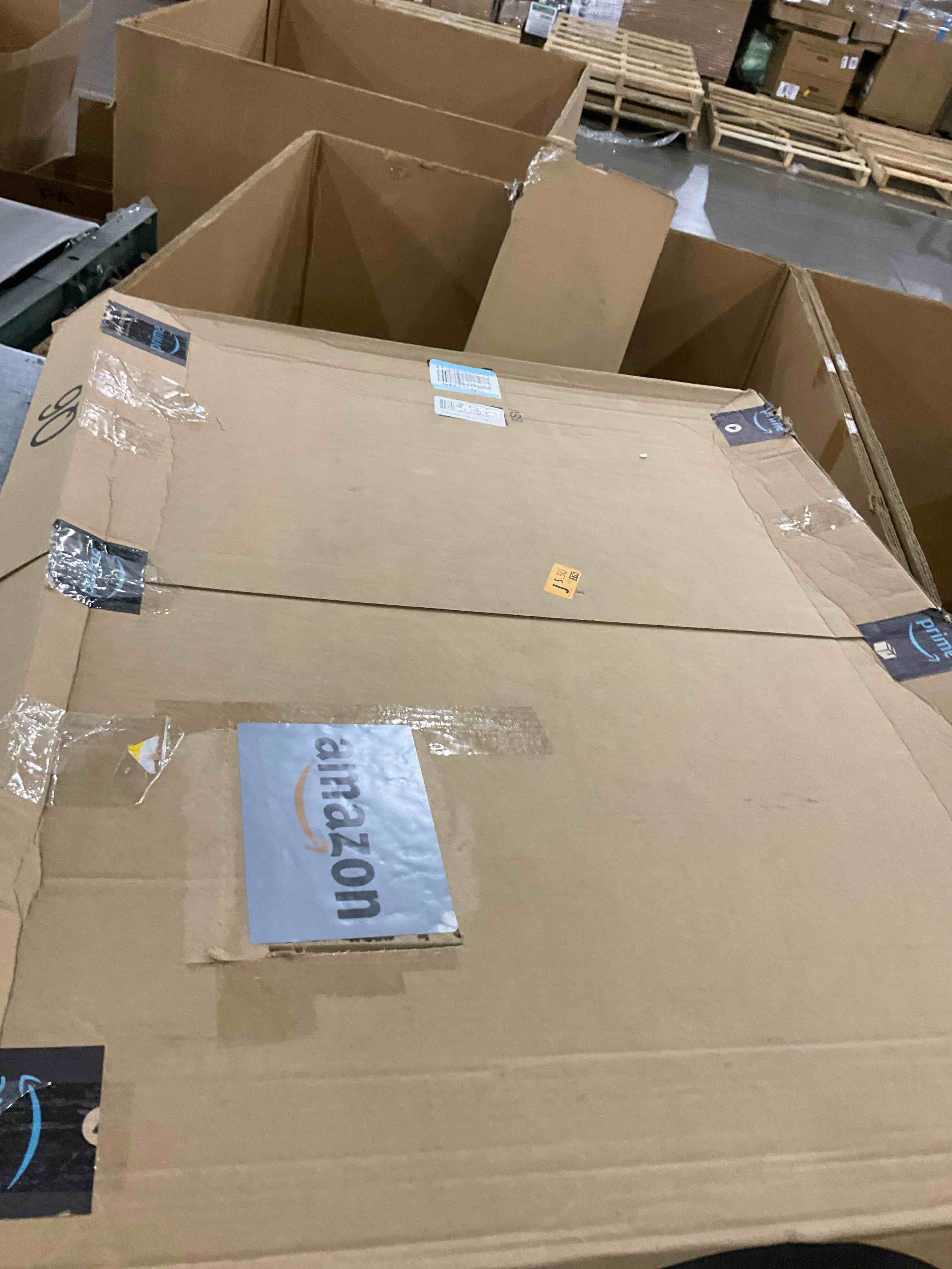 https://s3.amazonaws.com/lotting-images-prod/bidfta/PPE2574101_1745580225865.jpeg