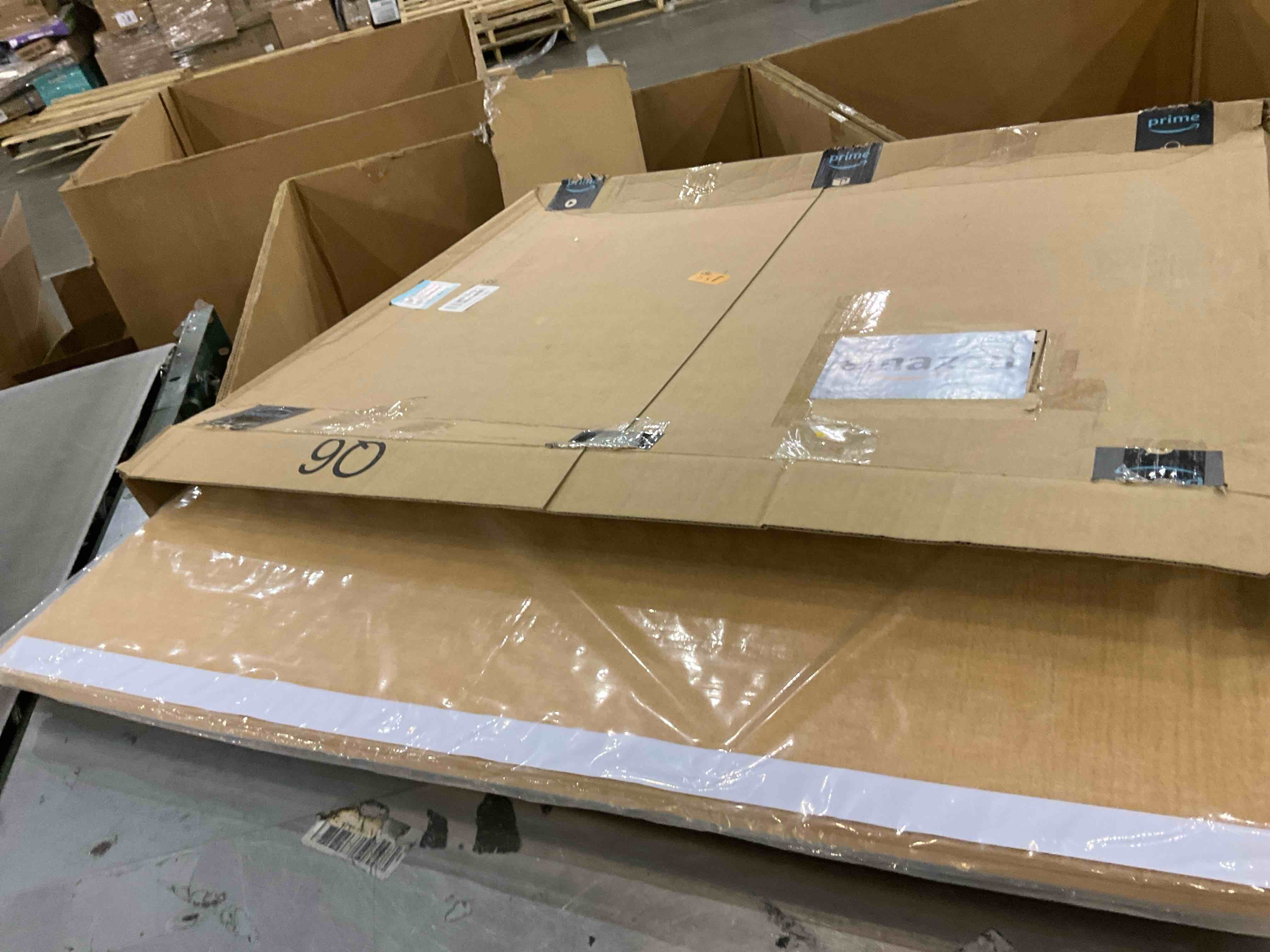 https://s3.amazonaws.com/lotting-images-prod/bidfta/PPE2574101_1745580232076.jpeg