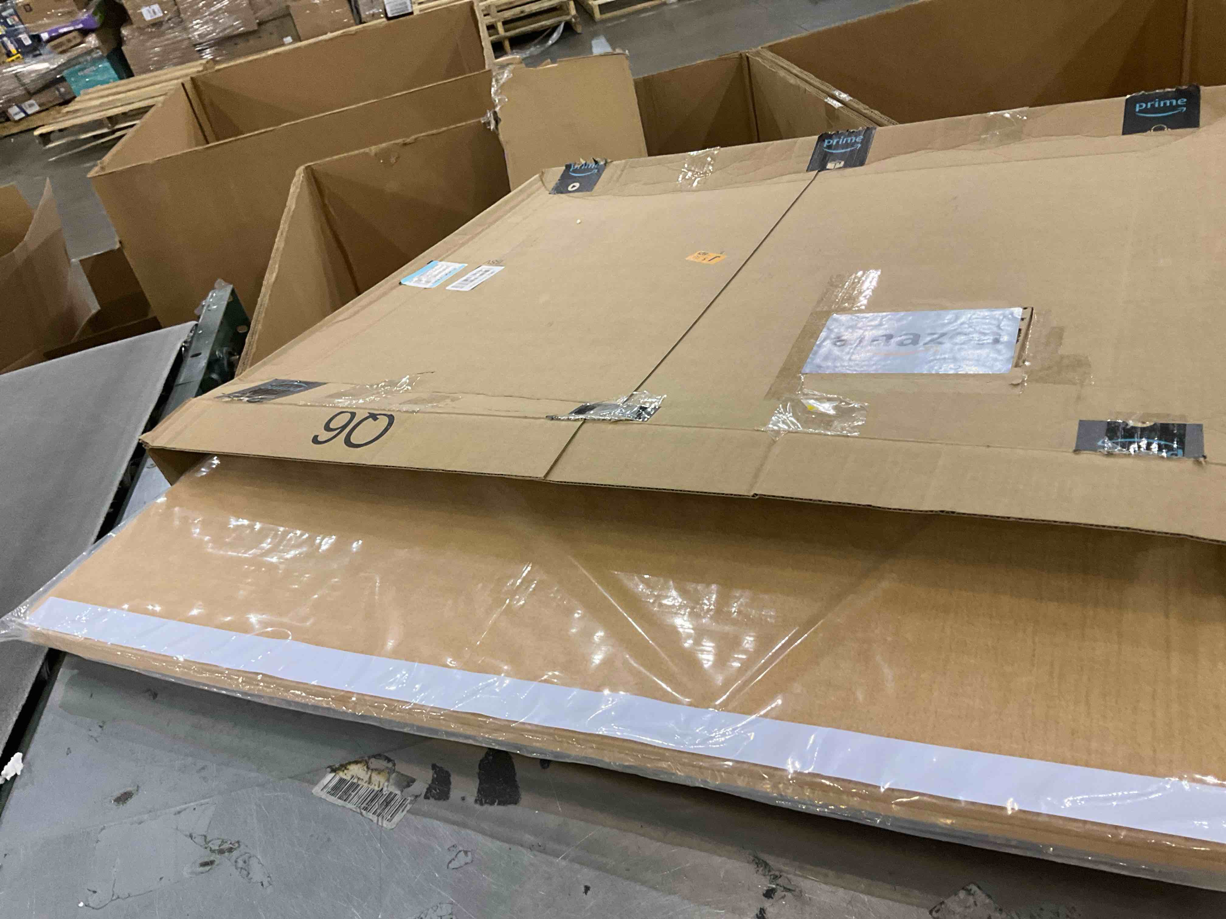 https://s3.amazonaws.com/lotting-images-prod/bidfta/PPE2574101_1745580233020.jpeg
