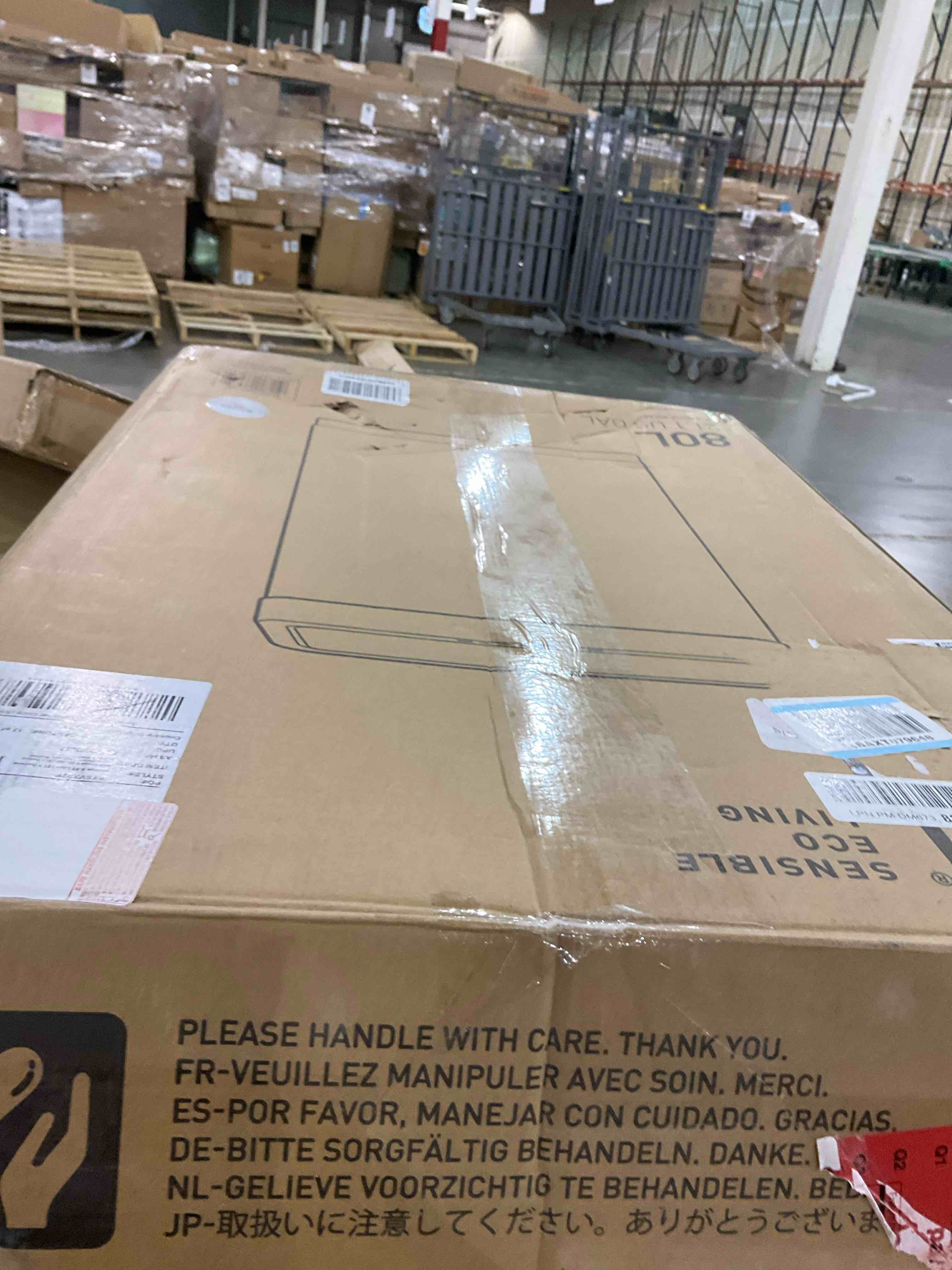 https://s3.amazonaws.com/lotting-images-prod/bidfta/PPE2574111_1745581869755.jpeg