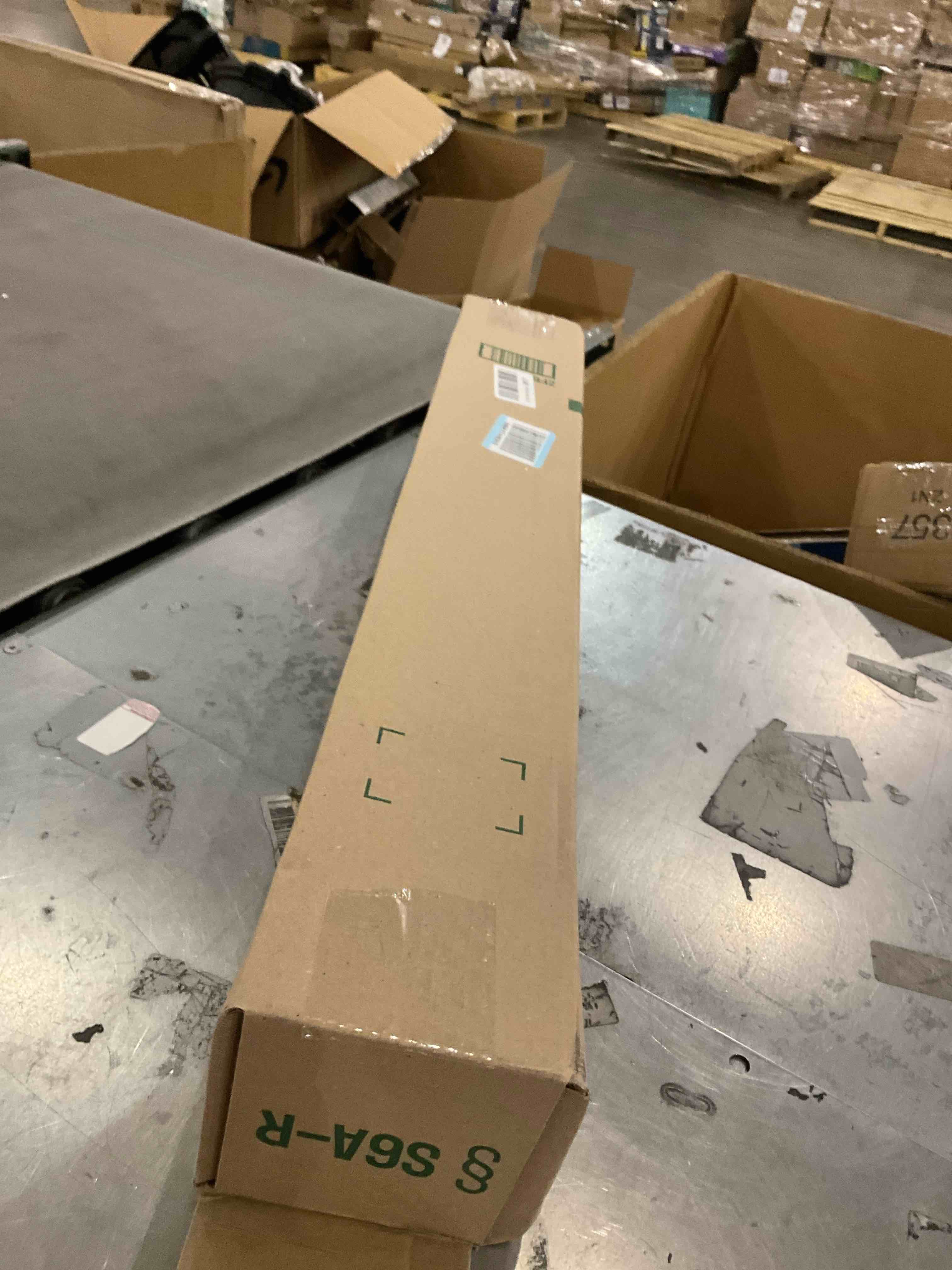 https://s3.amazonaws.com/lotting-images-prod/bidfta/PPE2574241_1745587869484.jpeg