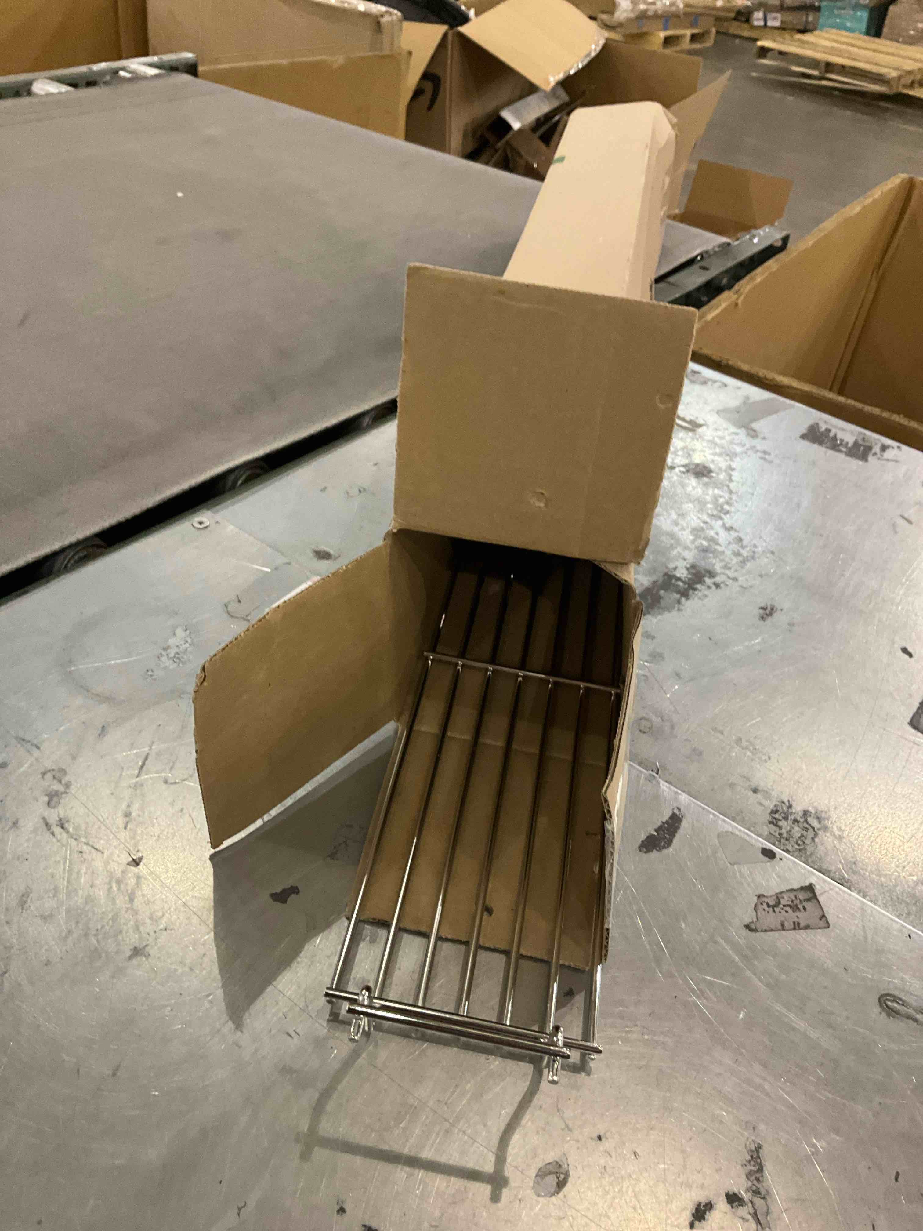 https://s3.amazonaws.com/lotting-images-prod/bidfta/PPE2574241_1745587881360.jpeg