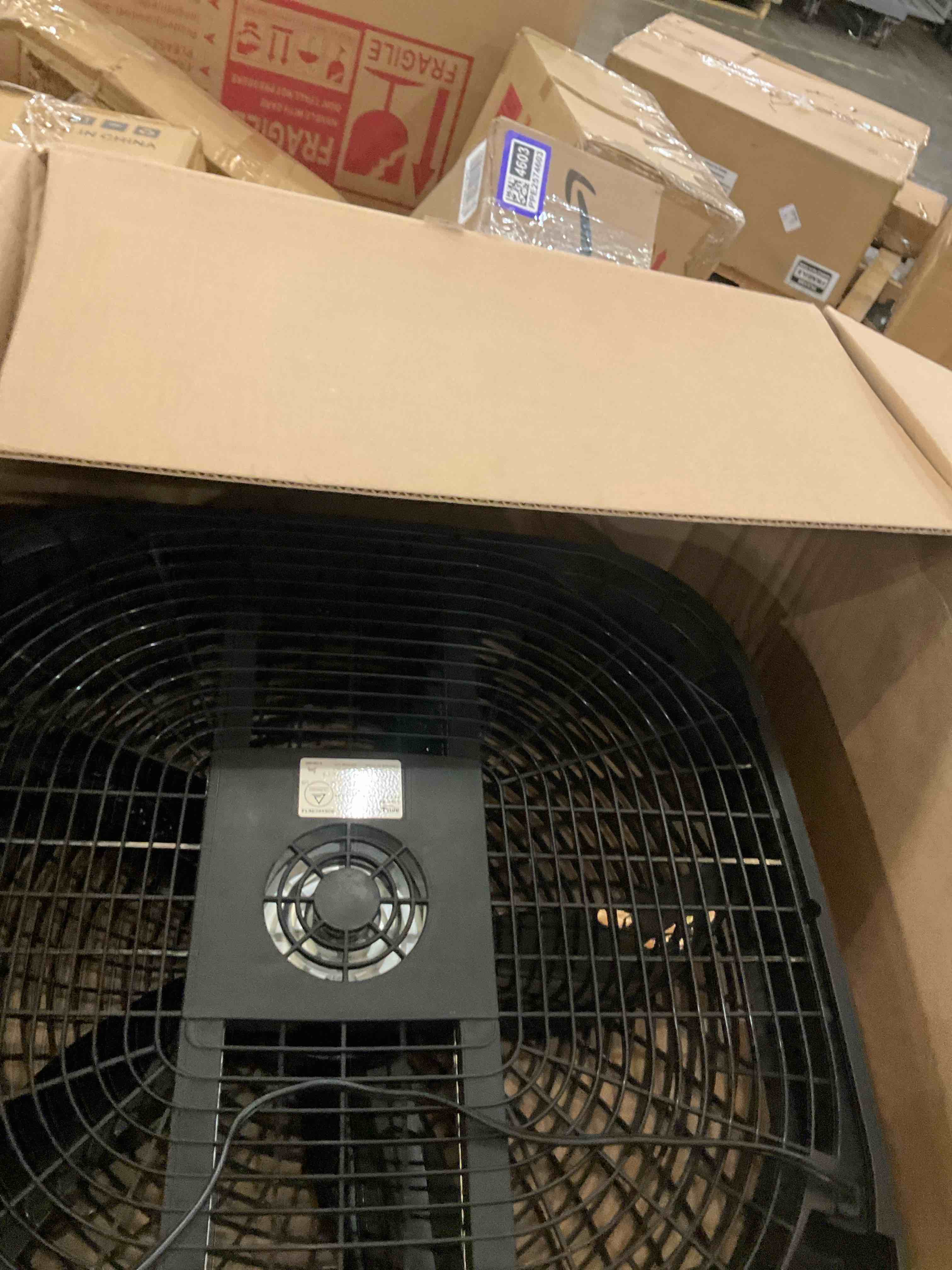 https://s3.amazonaws.com/lotting-images-prod/bidfta/PPE2574523_1745851278940.jpeg