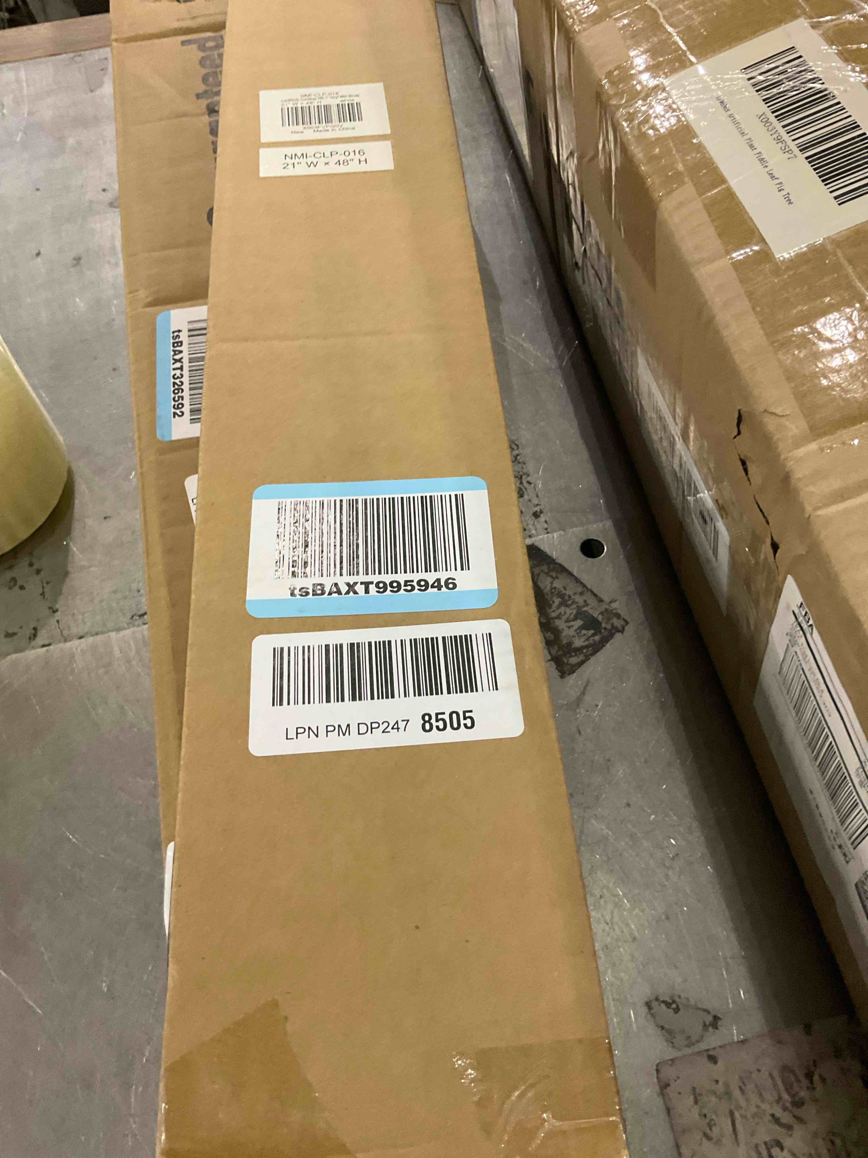 https://s3.amazonaws.com/lotting-images-prod/bidfta/PPE2574546_1745840517857.jpeg