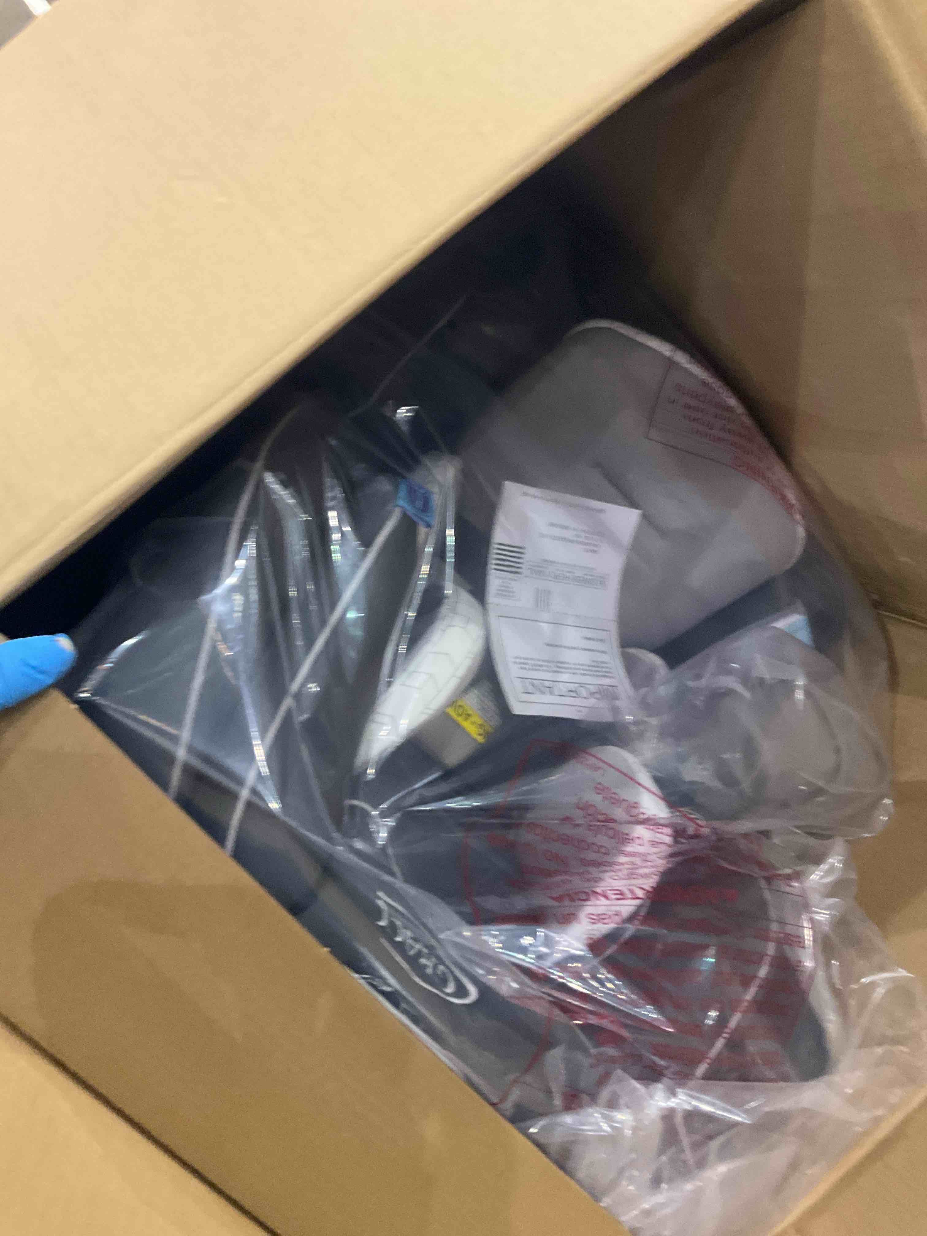 https://s3.amazonaws.com/lotting-images-prod/bidfta/PPE2574590_1745844441125.jpeg