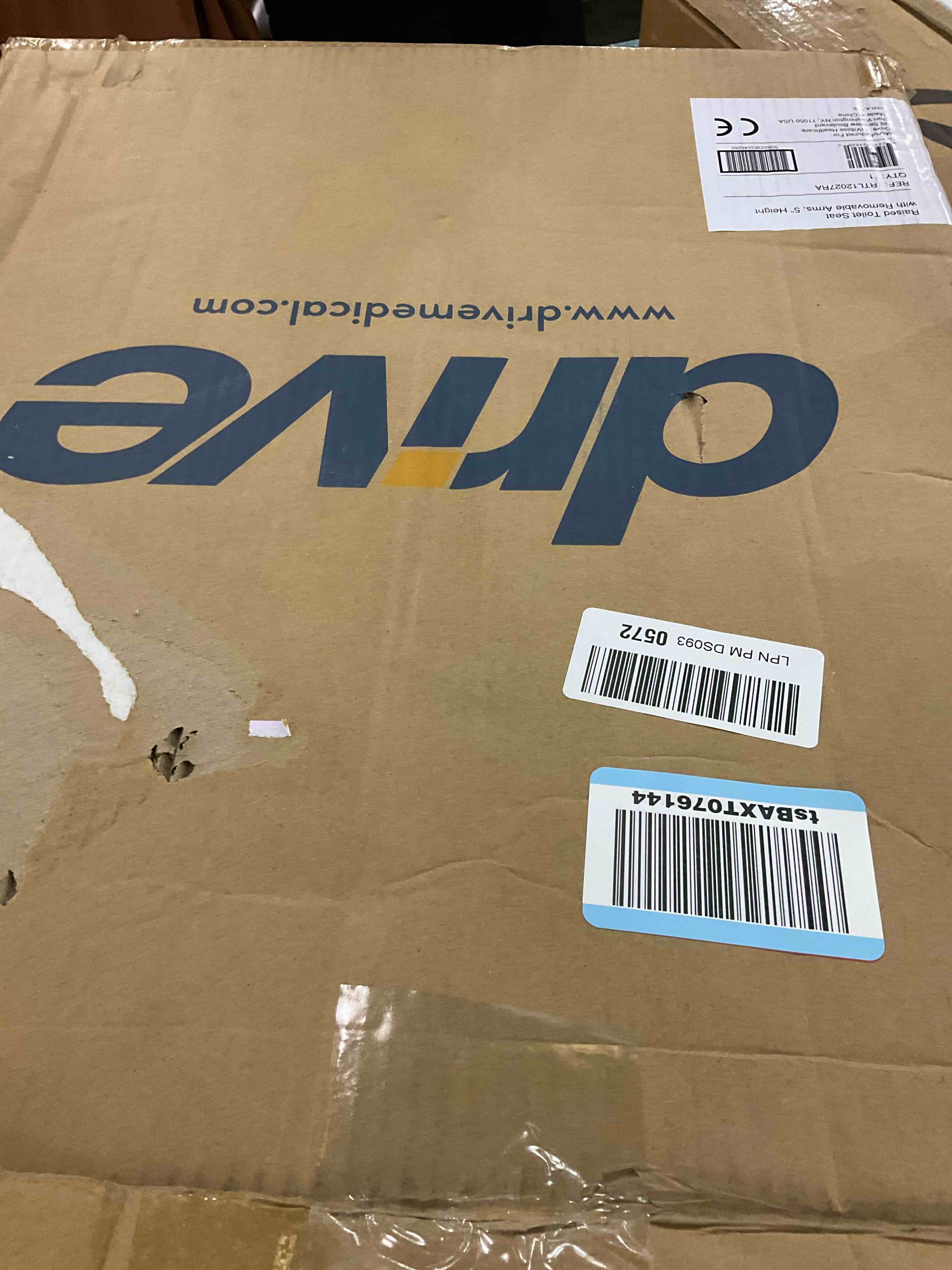 https://s3.amazonaws.com/lotting-images-prod/bidfta/PPE2574611_1745843686235.jpeg