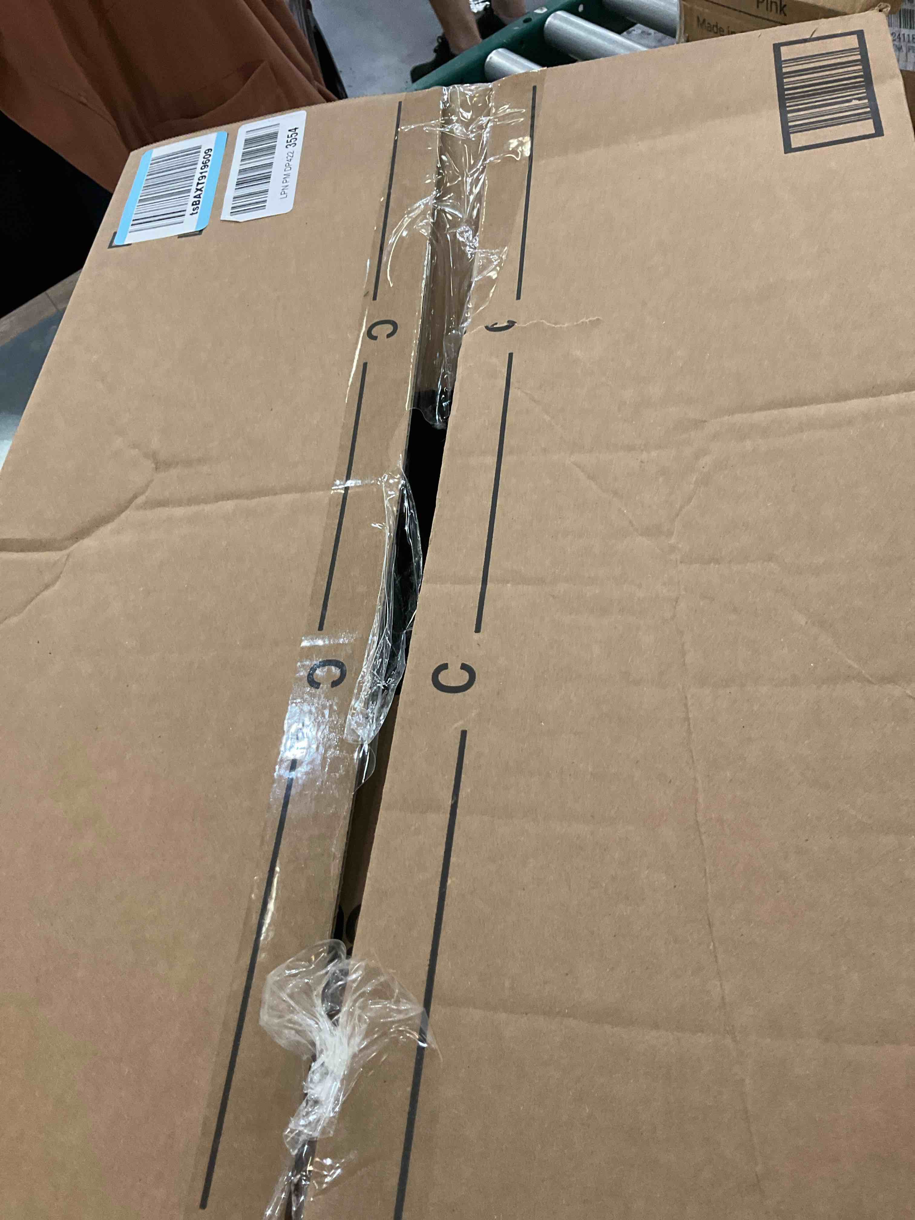 https://s3.amazonaws.com/lotting-images-prod/bidfta/PPE2574715_1745866194429.jpeg