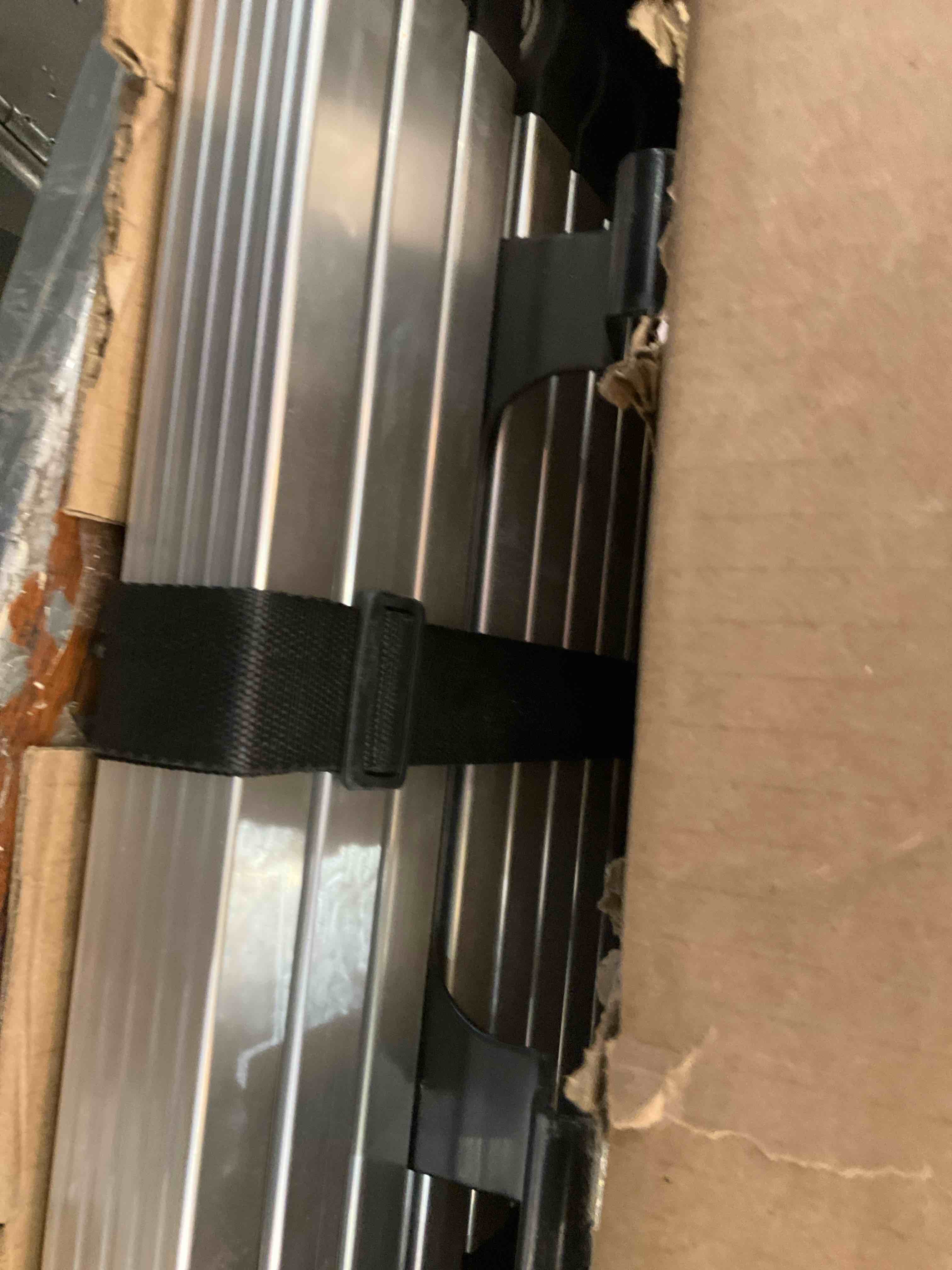 https://s3.amazonaws.com/lotting-images-prod/bidfta/PPE2574776_1745852263686.jpeg