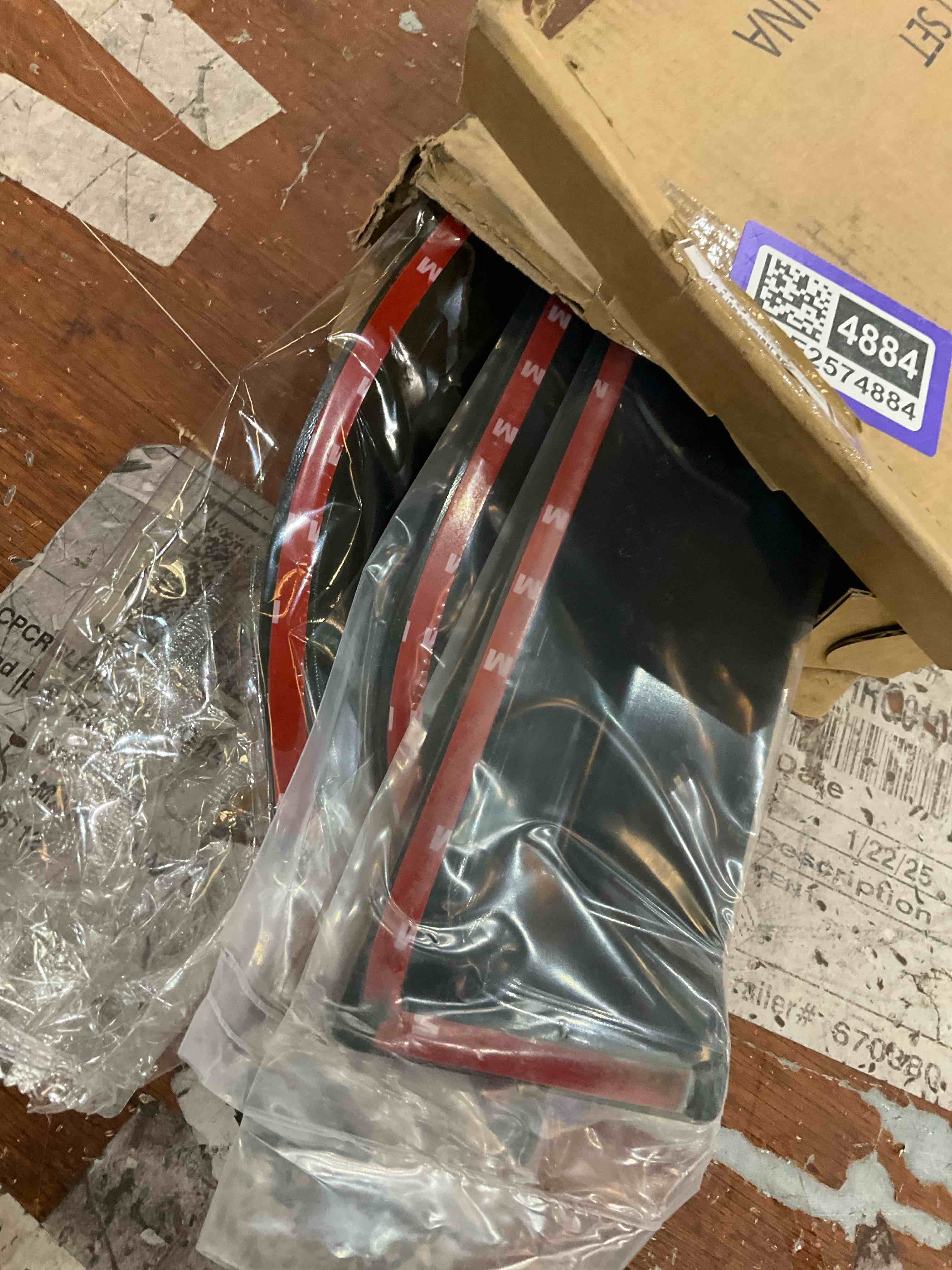 https://s3.amazonaws.com/lotting-images-prod/bidfta/PPE2574884_1745854128352.jpeg