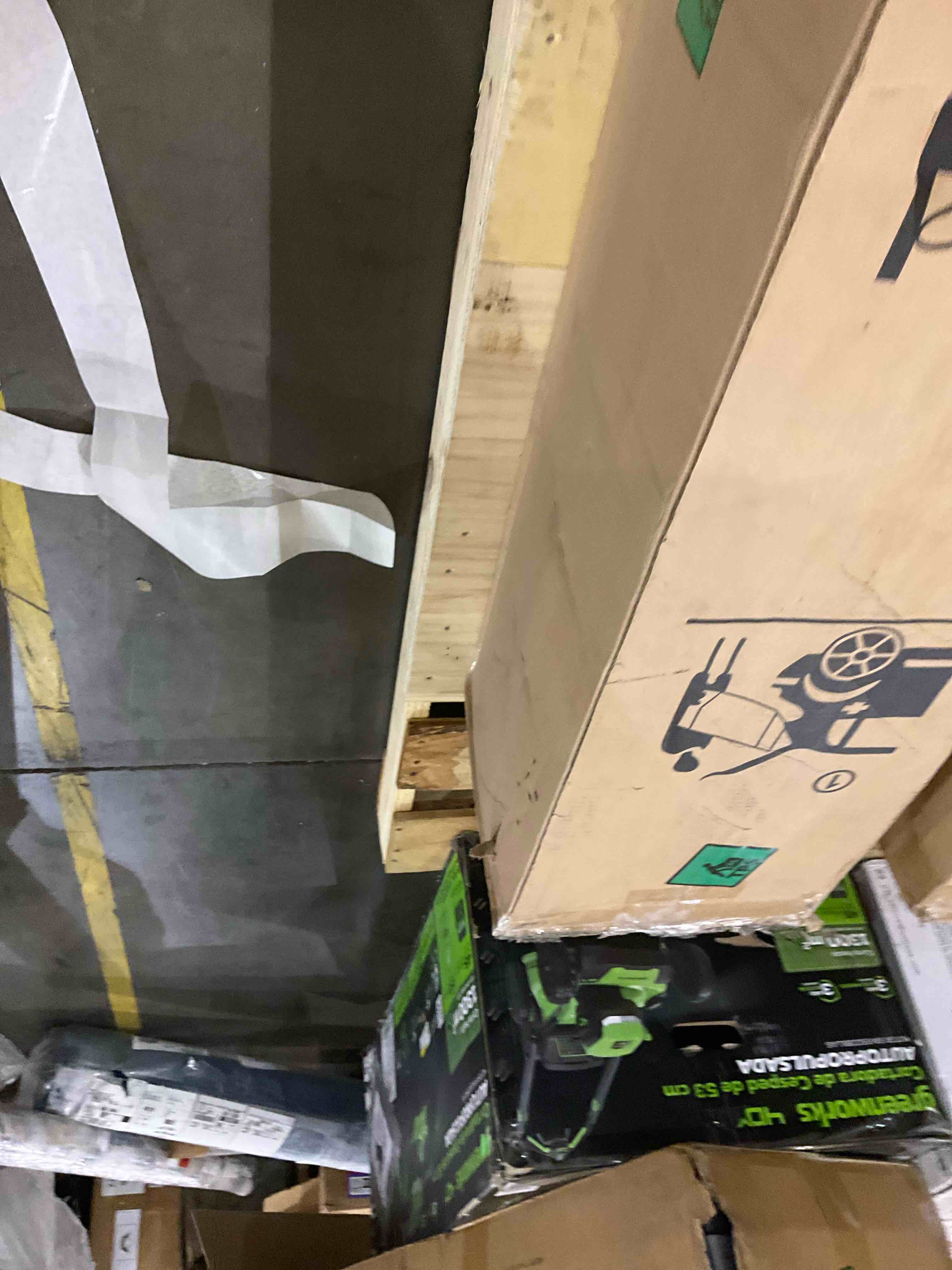 https://s3.amazonaws.com/lotting-images-prod/bidfta/PPE2575762_1745323744571.jpeg