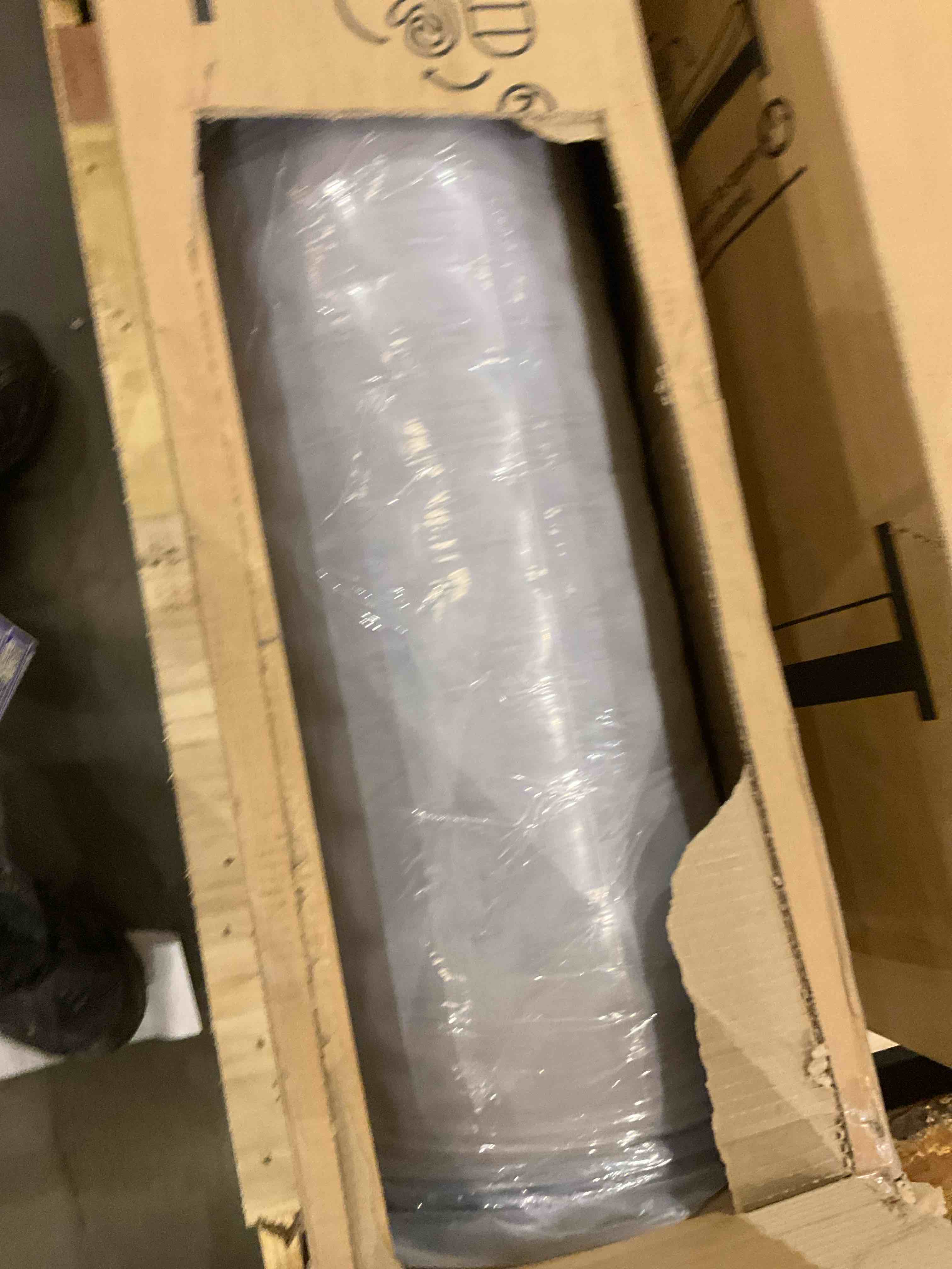 https://s3.amazonaws.com/lotting-images-prod/bidfta/PPE2575762_1745323761766.jpeg