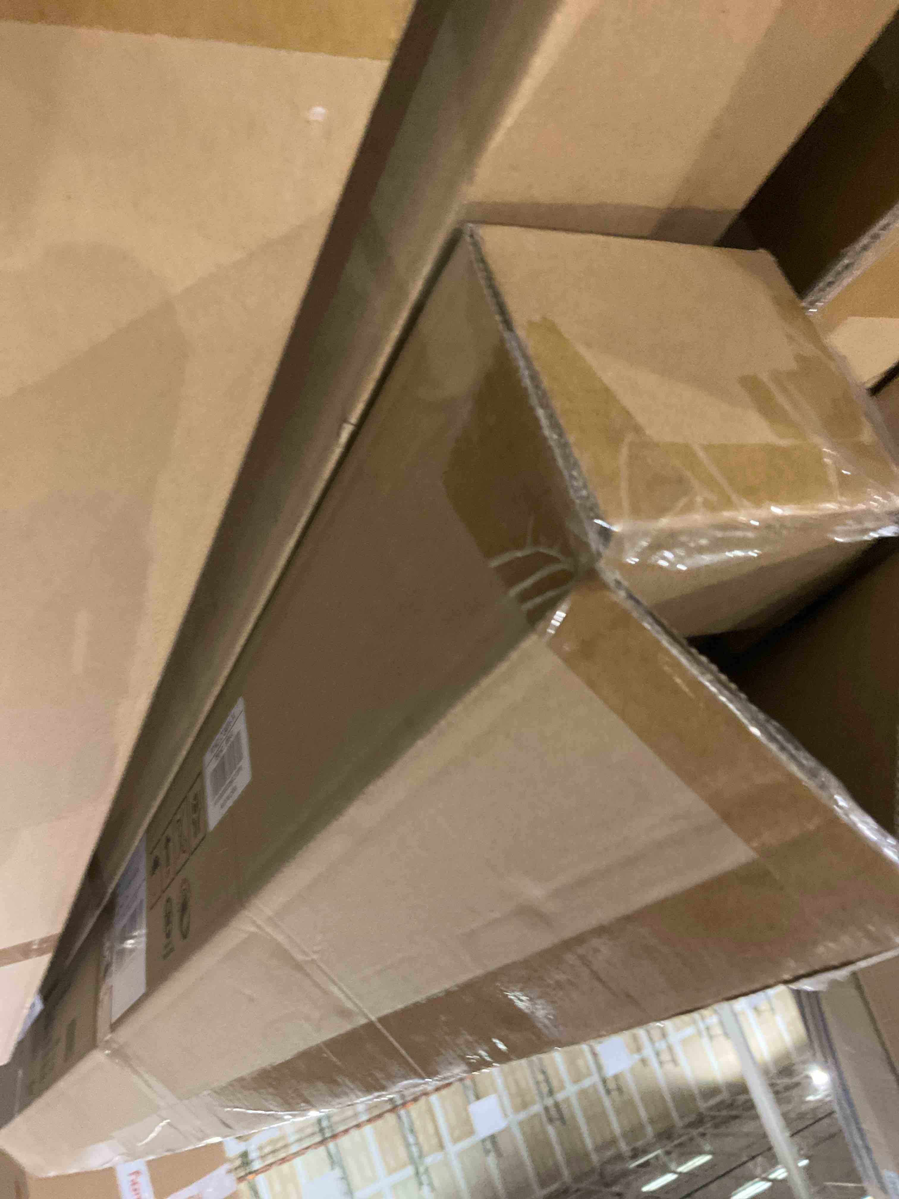 https://s3.amazonaws.com/lotting-images-prod/bidfta/PPE2575791_1745324384021.jpeg
