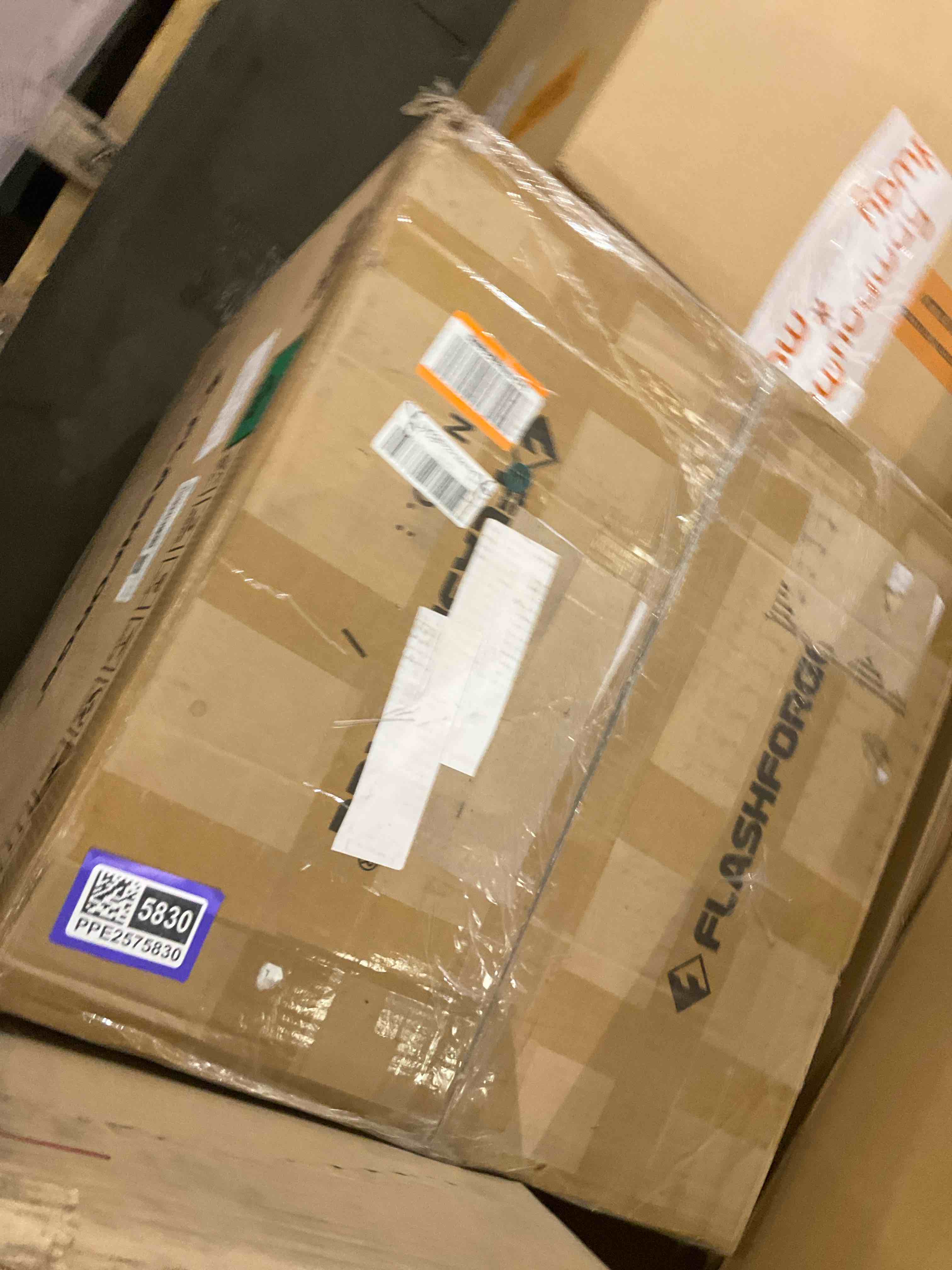 https://s3.amazonaws.com/lotting-images-prod/bidfta/PPE2575830_1745326381355.jpeg