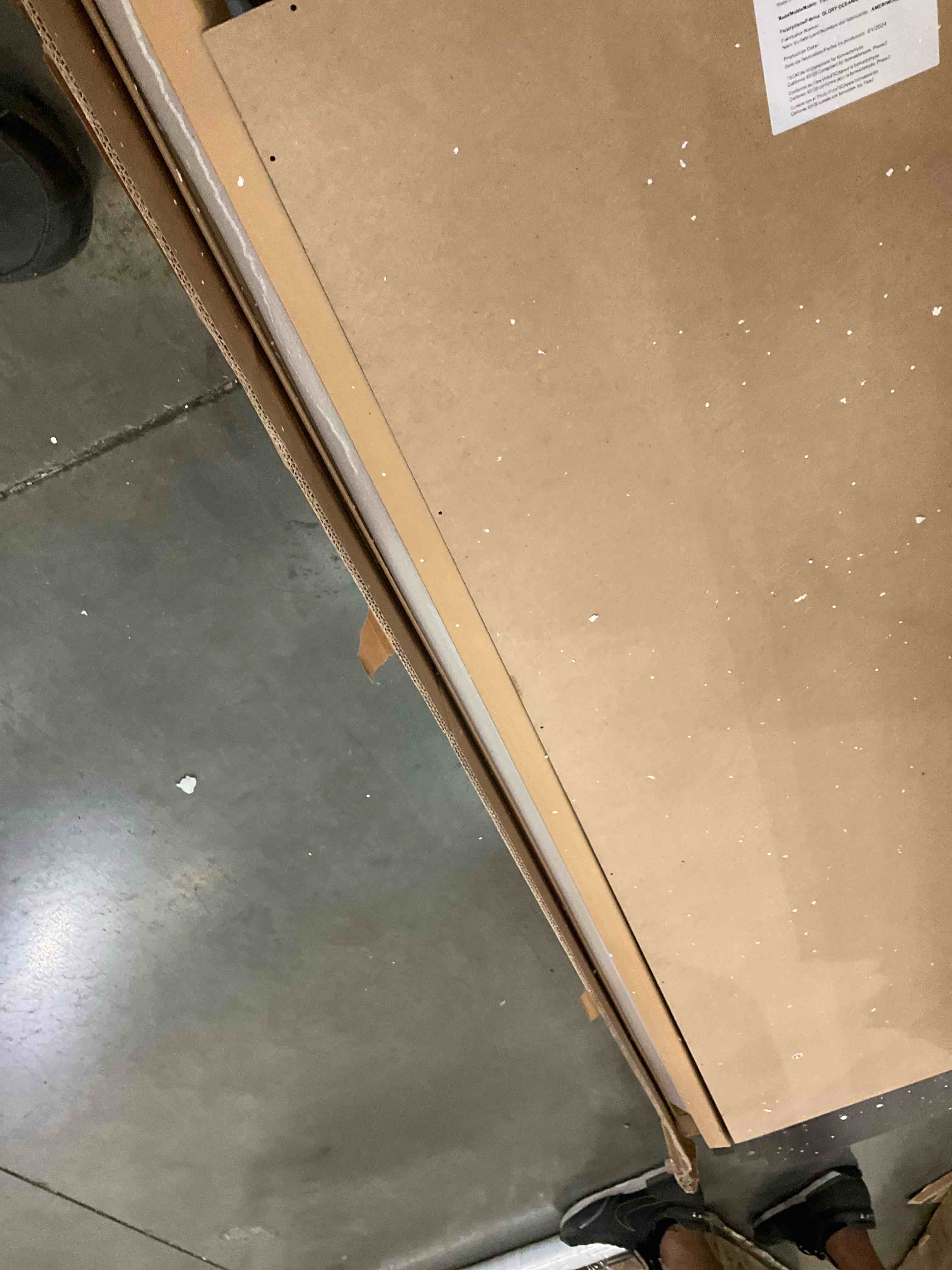 https://s3.amazonaws.com/lotting-images-prod/bidfta/PPE2576445_1745593989682.jpeg